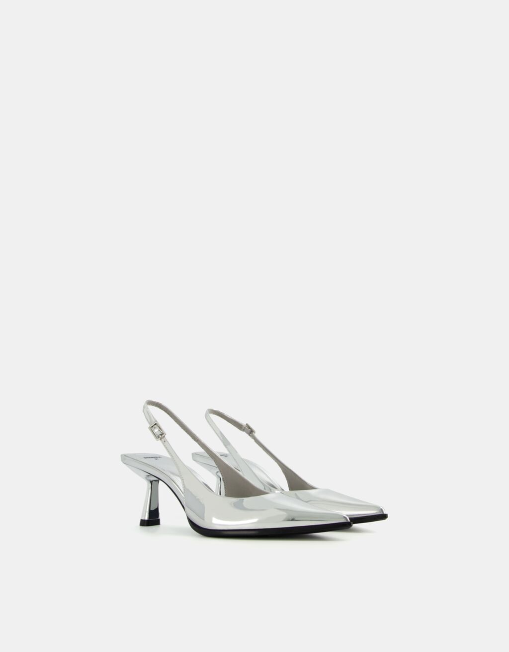 Metallic slingback kitten-heel shoes - Women | Bershka