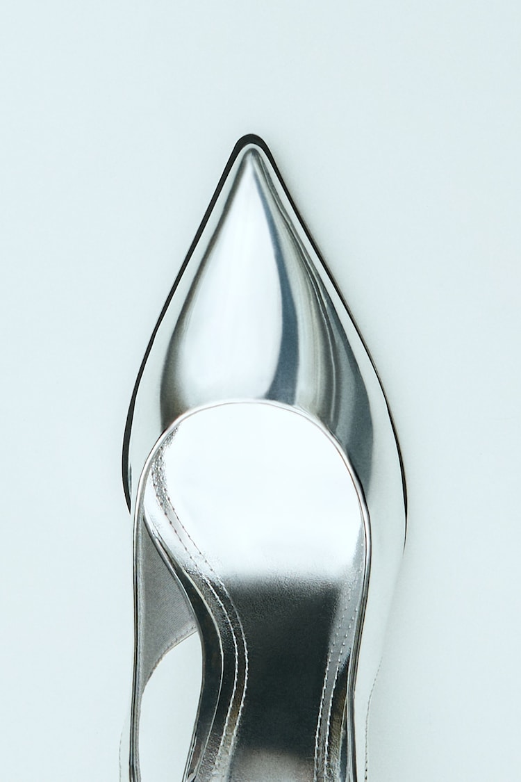 Metallic slingback kitten-heel shoes