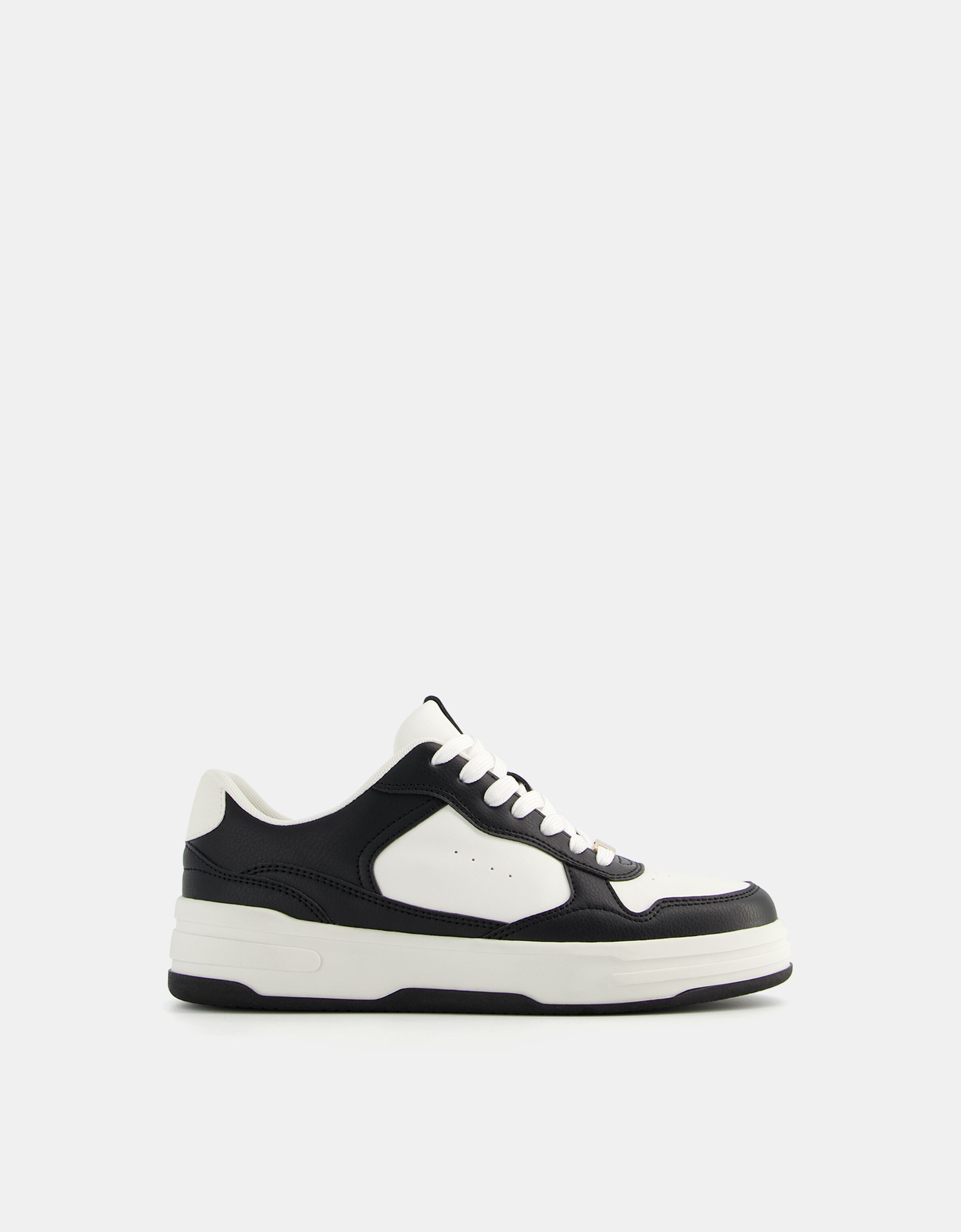 Sneakers bershka femme new arrivals