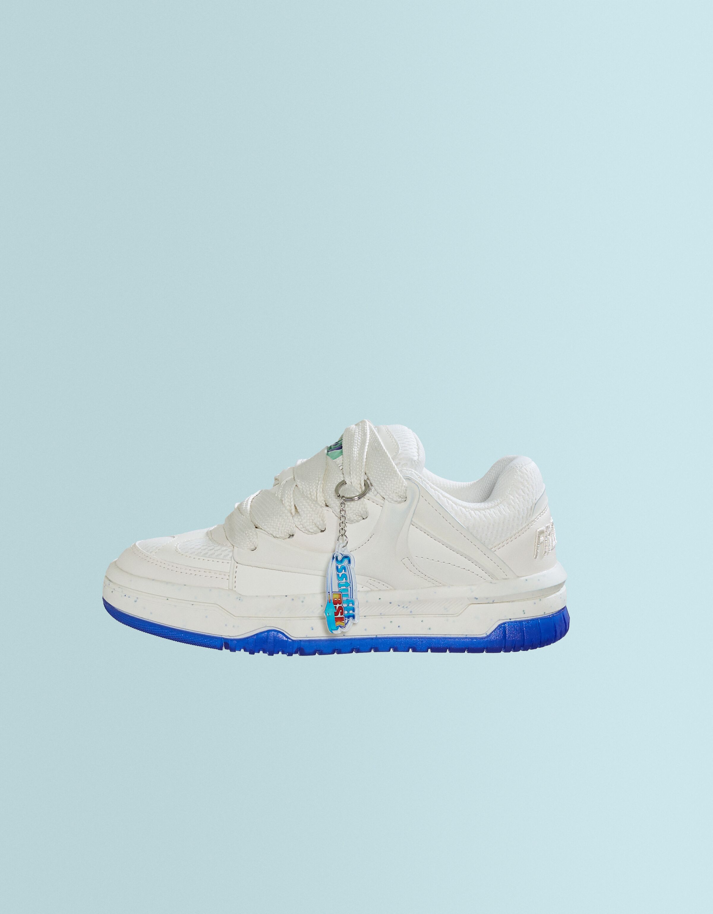 Sneaker bershka store