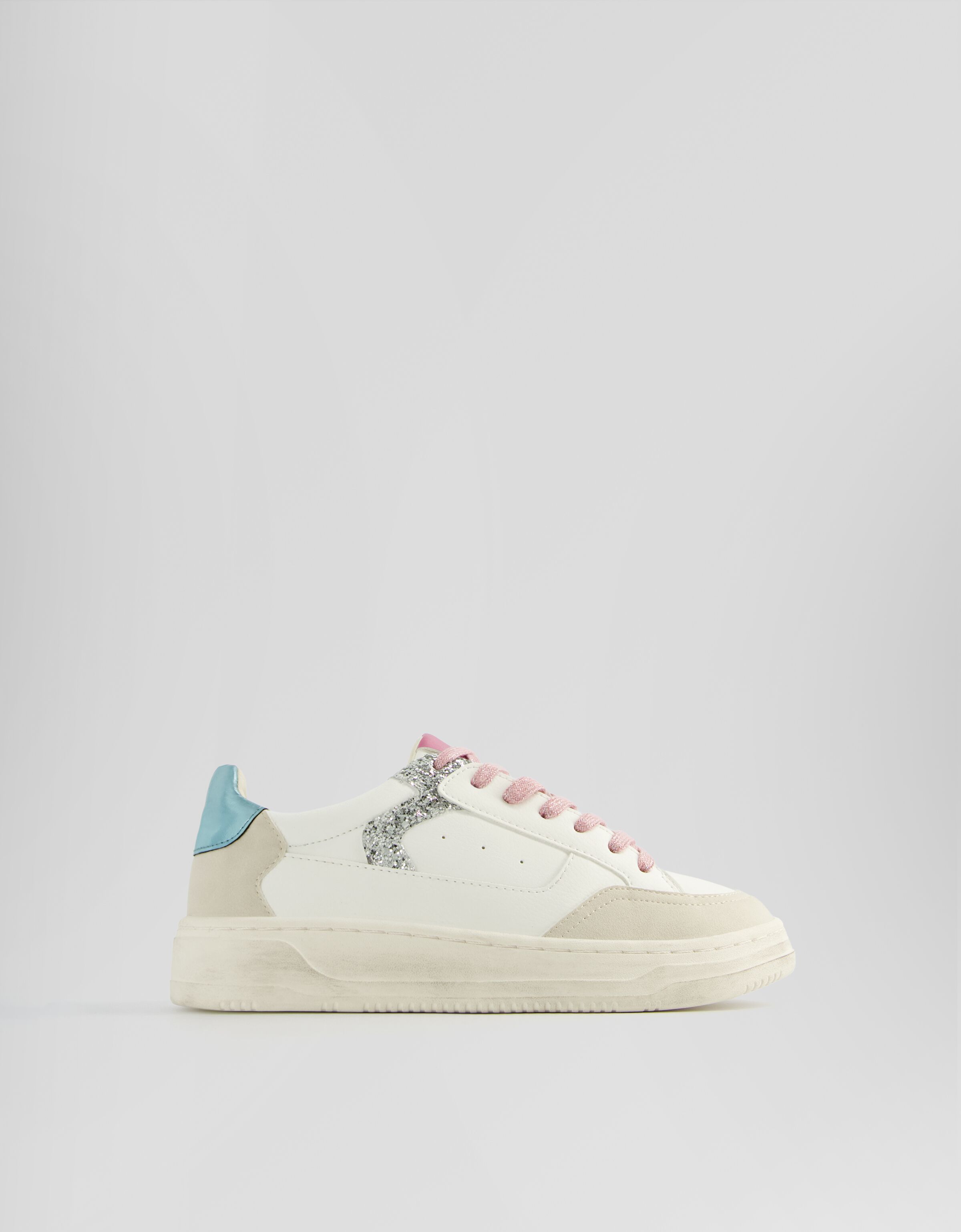 Zapatillas para Mujer Nueva Colecci n Bershka Colombia