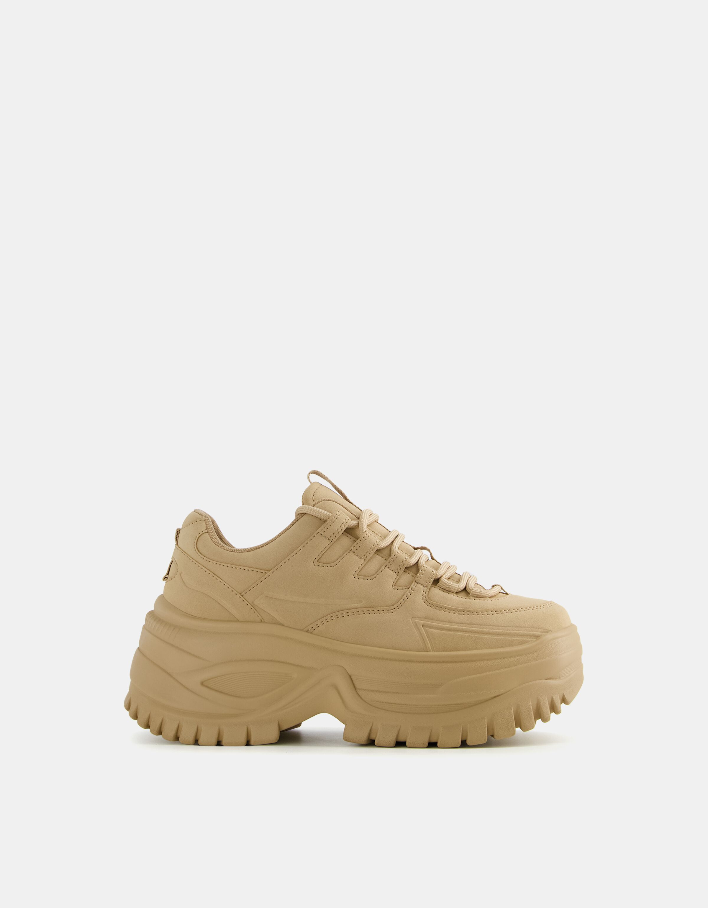 Zapatillas para Mujer Nueva Colecci n BERSHKA Espa a