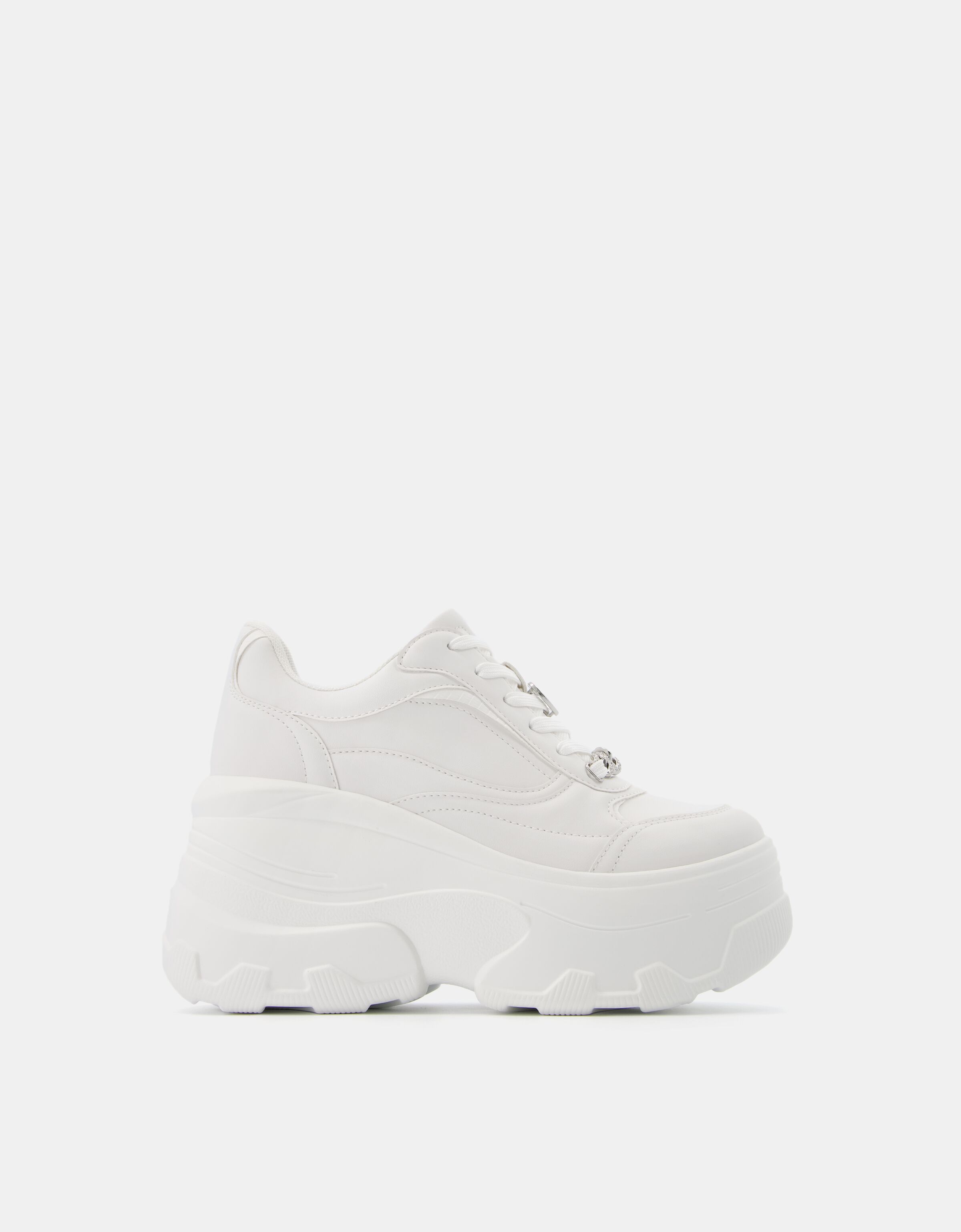 Tenis con plataforma bershka outlet