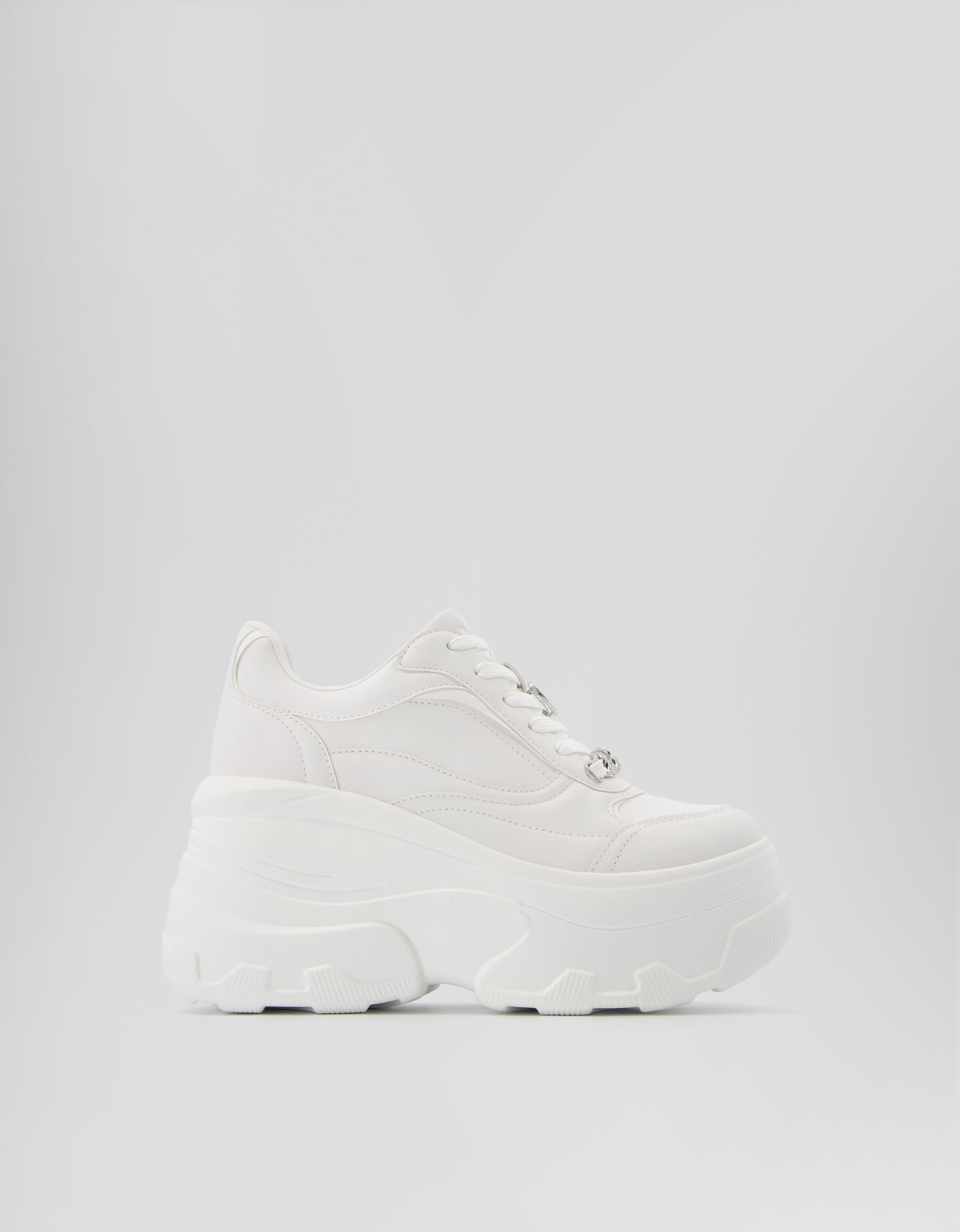 Bershka chaussures outlet
