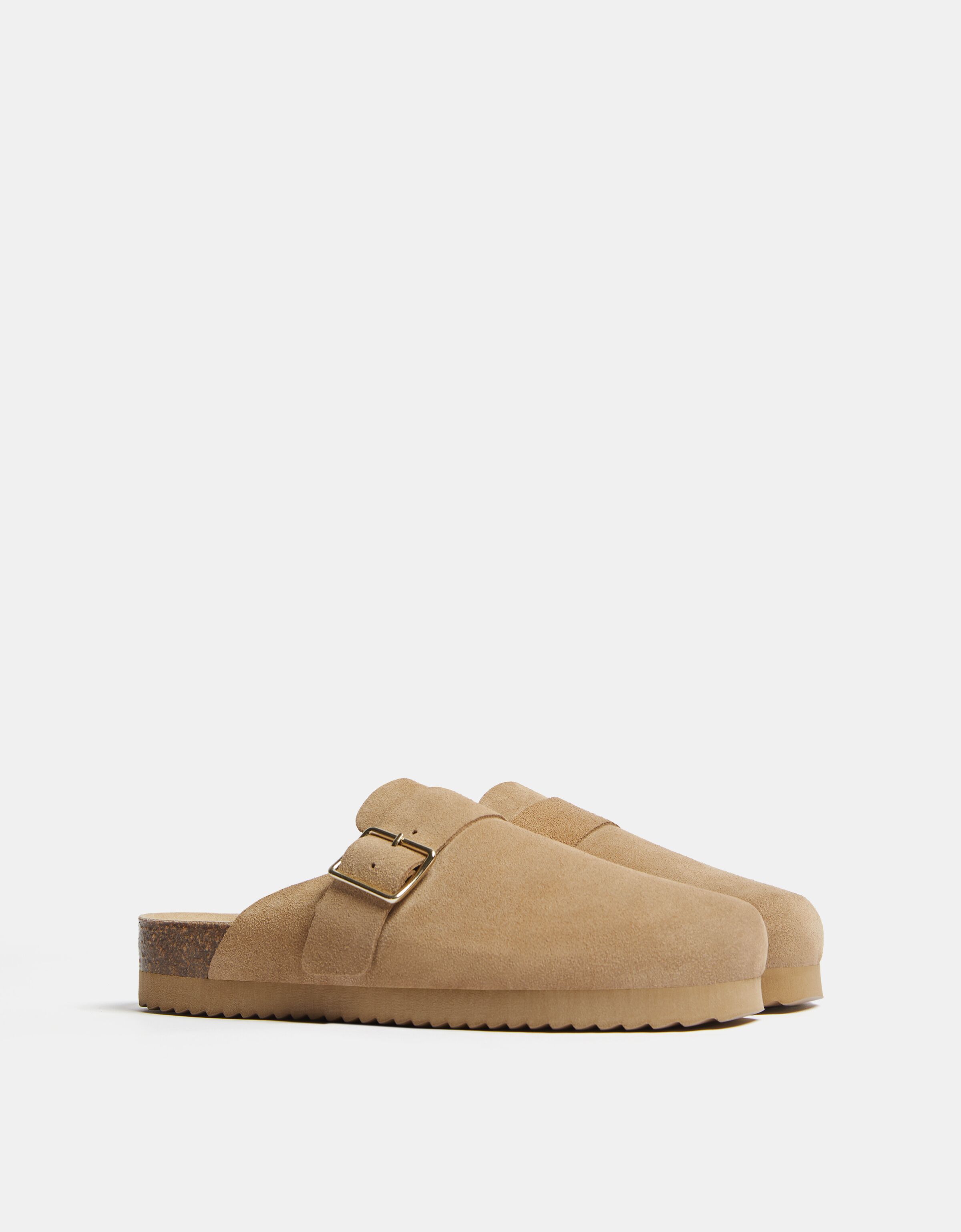 Slouchy clogs top