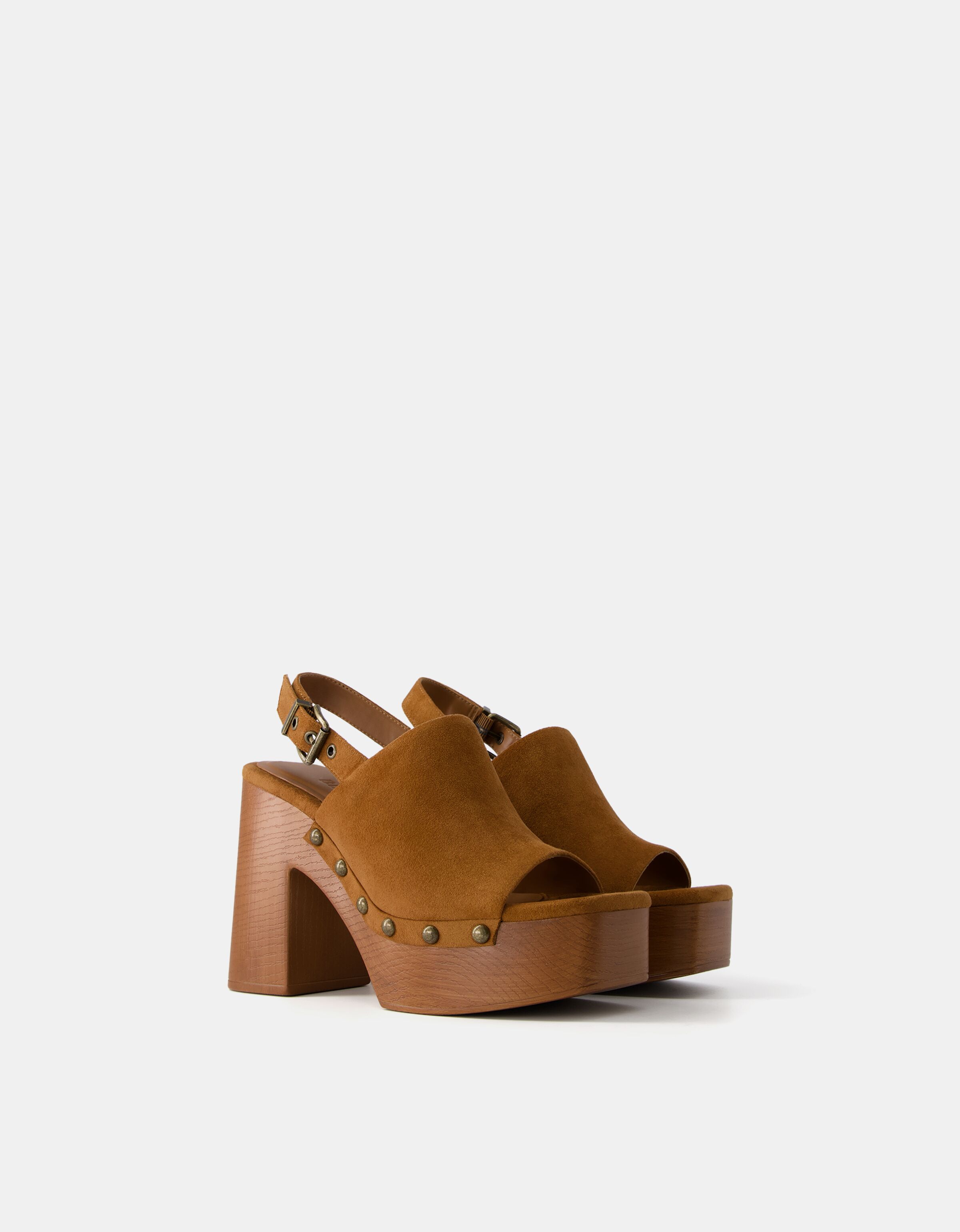 Bershka sandali con tacco cheap