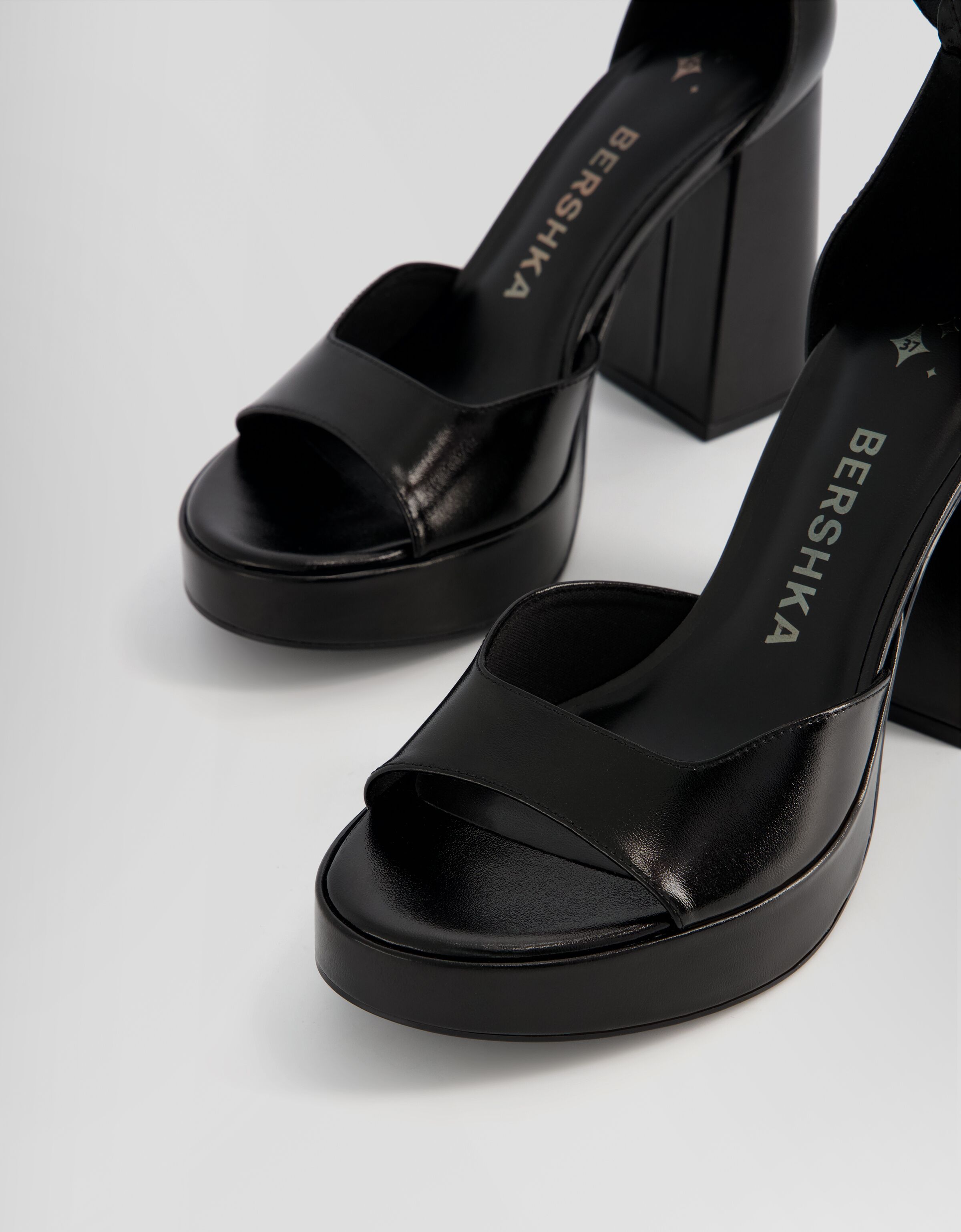 Bershka high heels online