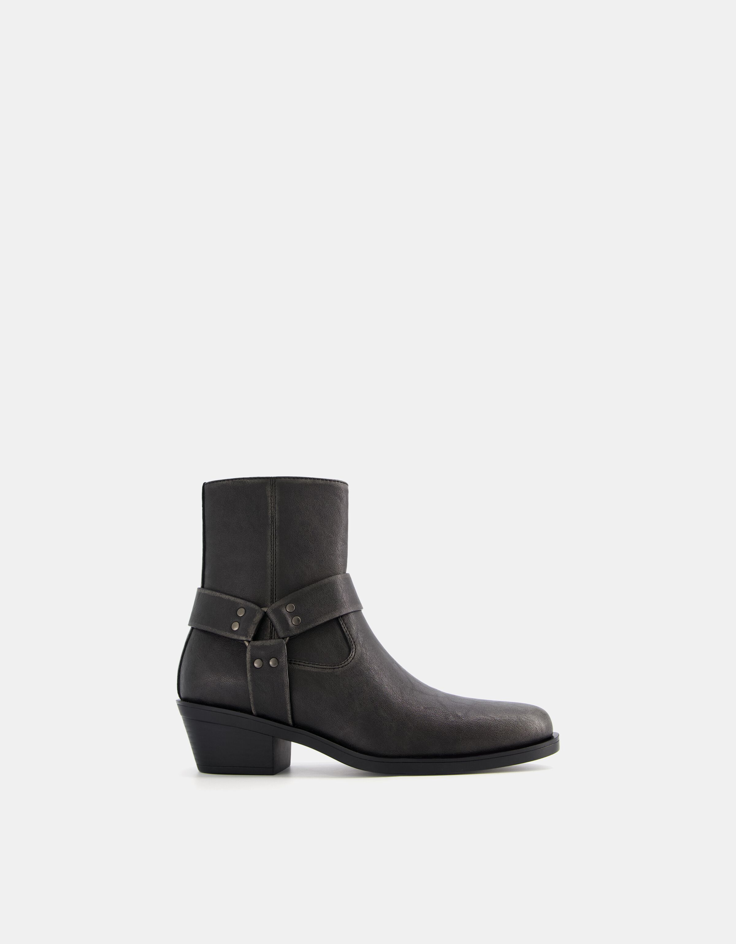 Botas discount hombre bershka