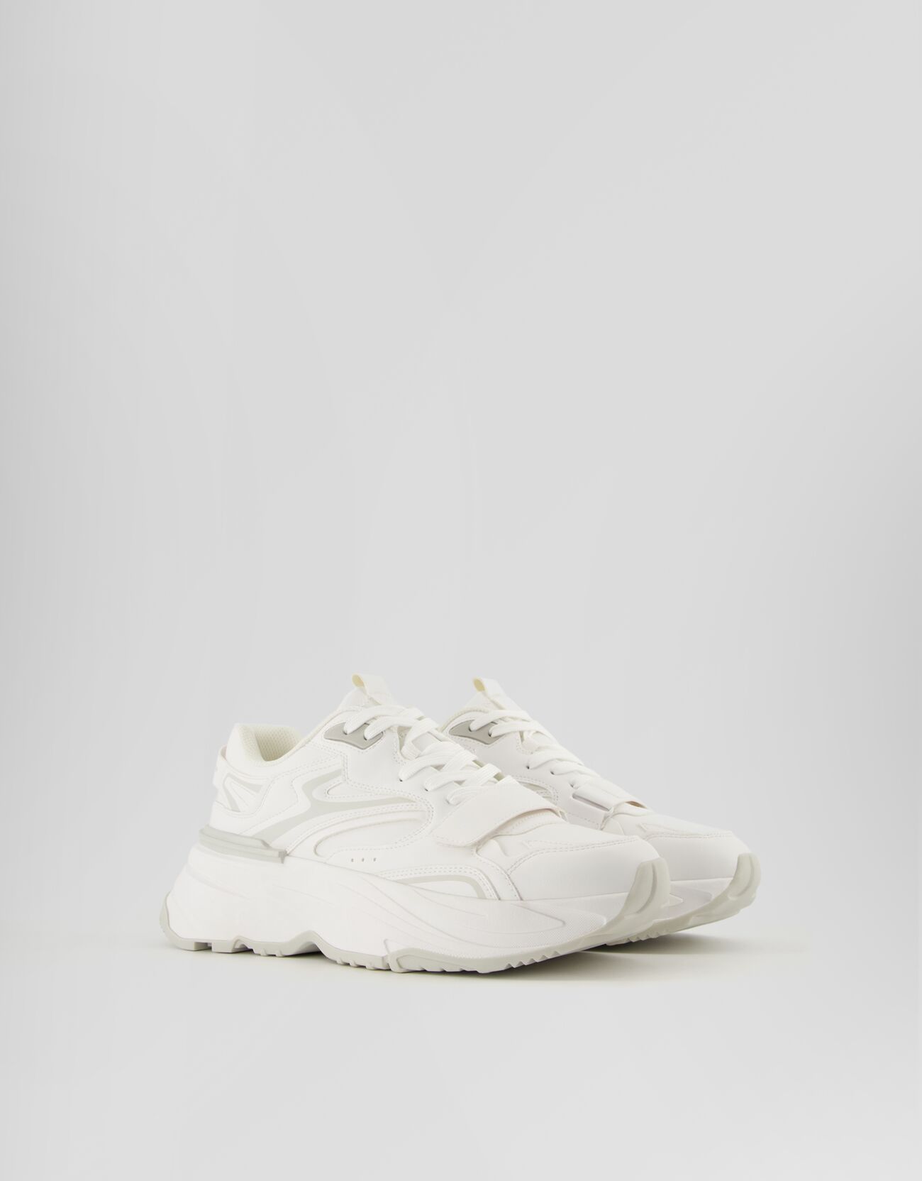 Deportivas volumen suela XL detalle tira hombre Zapatos Hombre
