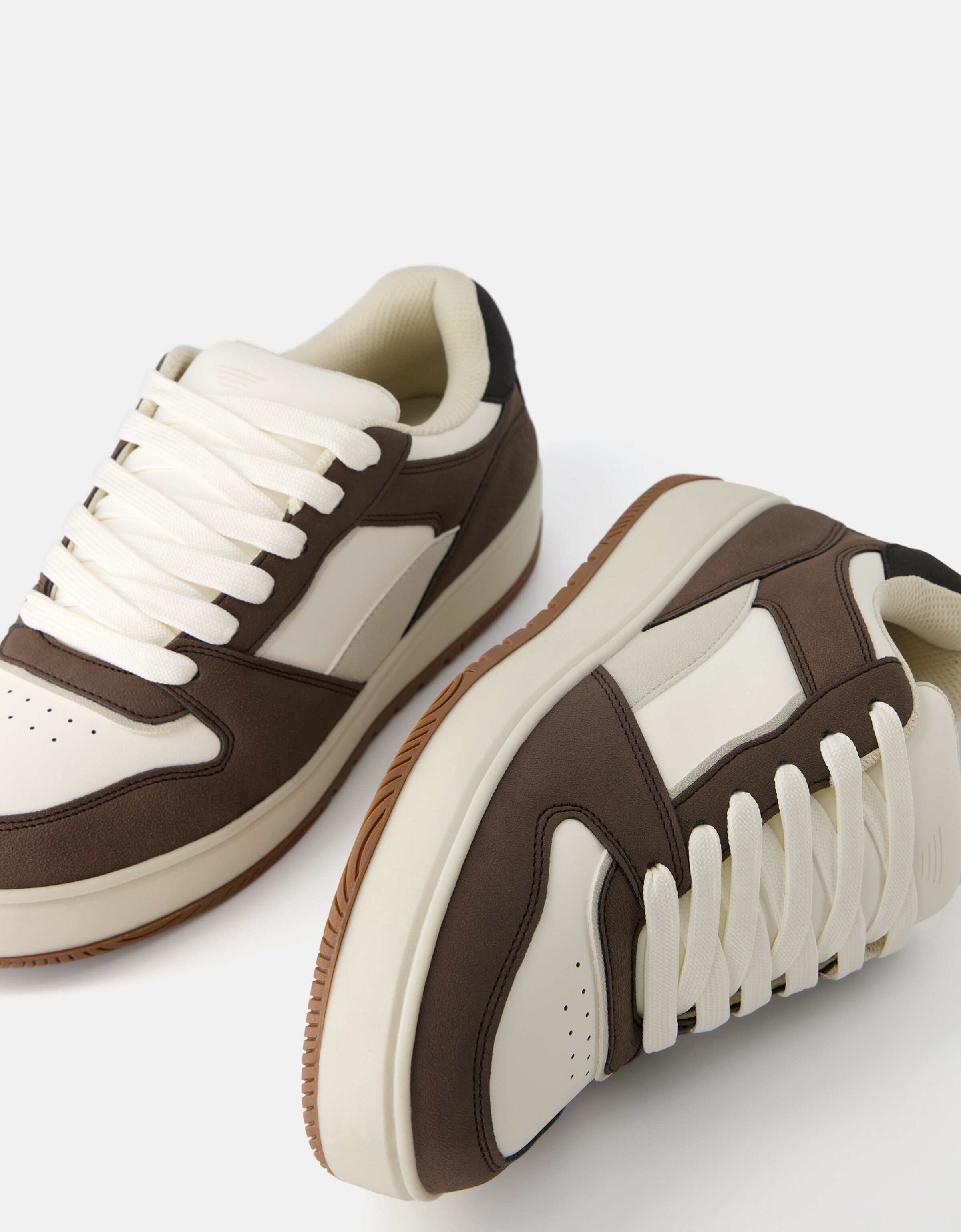 Tenis bershka hombre orders 2020