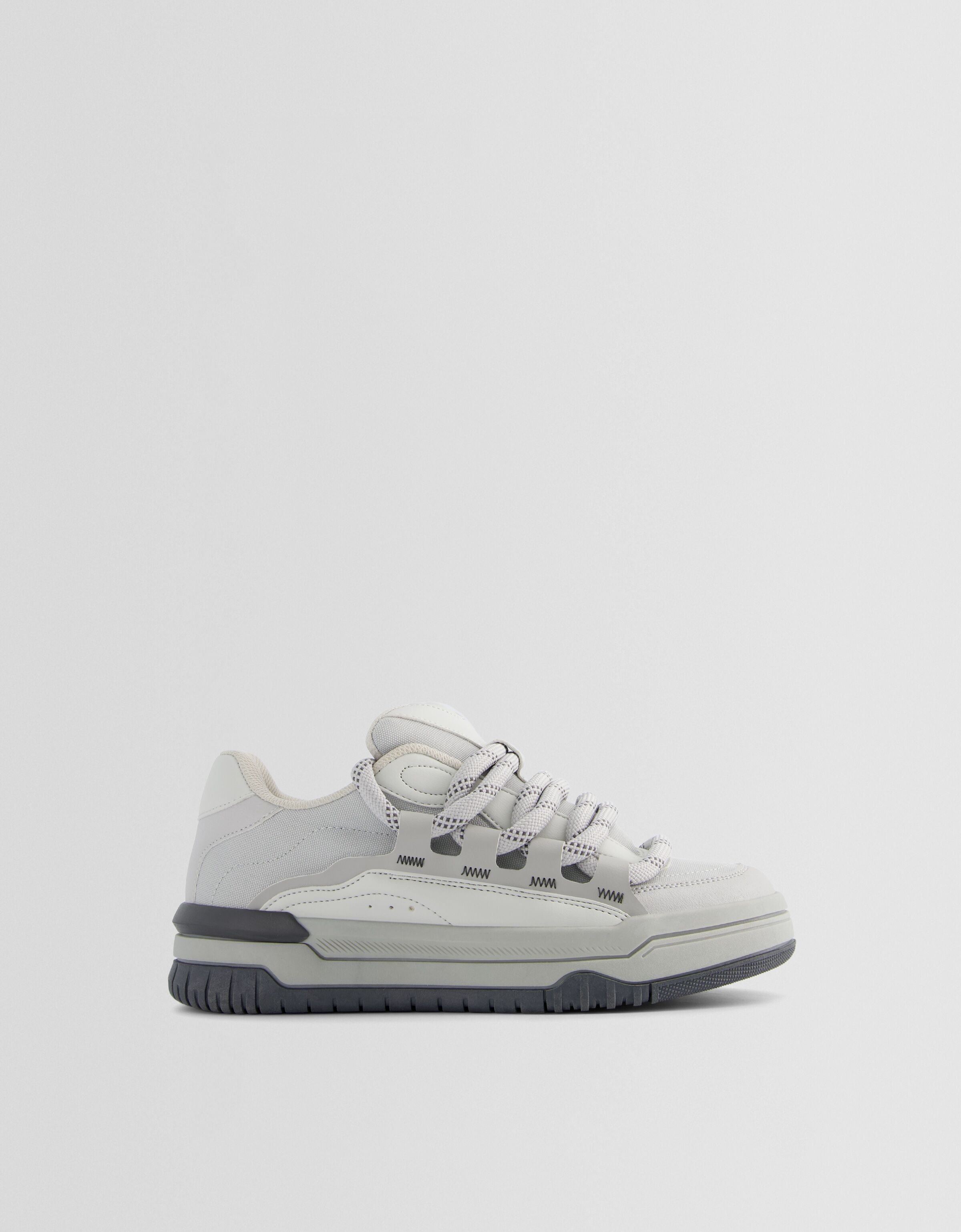 Bershka tenis 2025