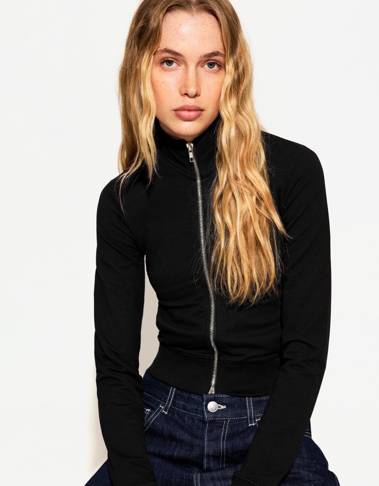 High-Neck Zip Sweatshirt