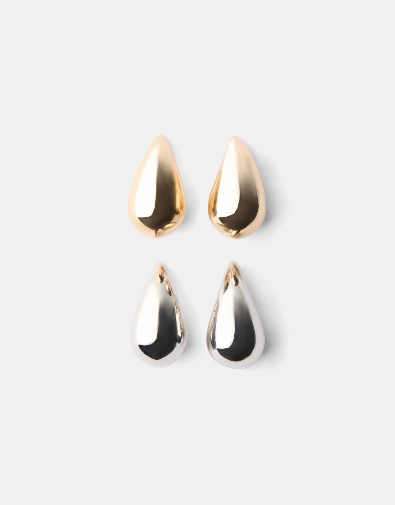 Bershka 2er-Pack Ohrringe In Tropfenform Damen Gold