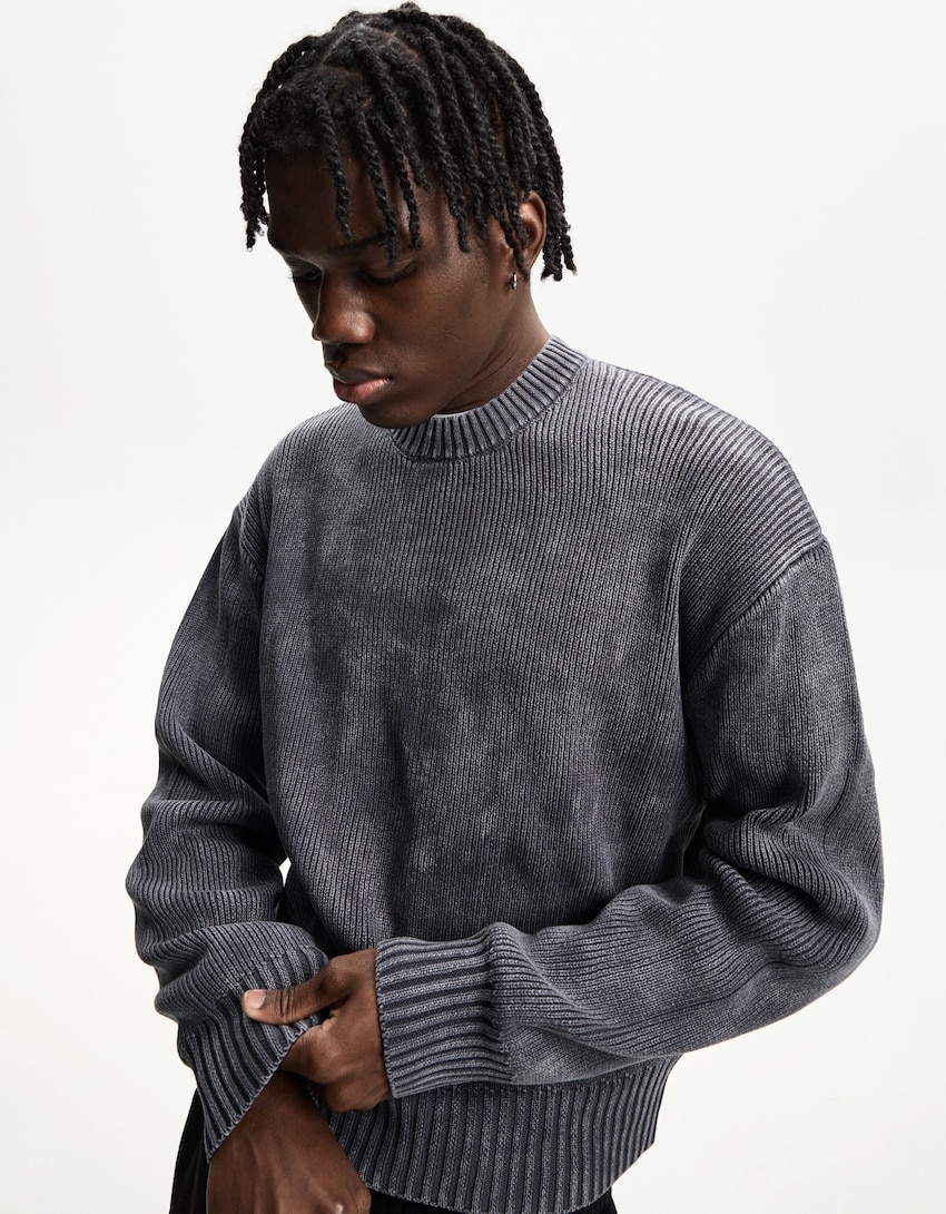 Pullover im Boxy-Fit und Washed-Look-Schwarz-2