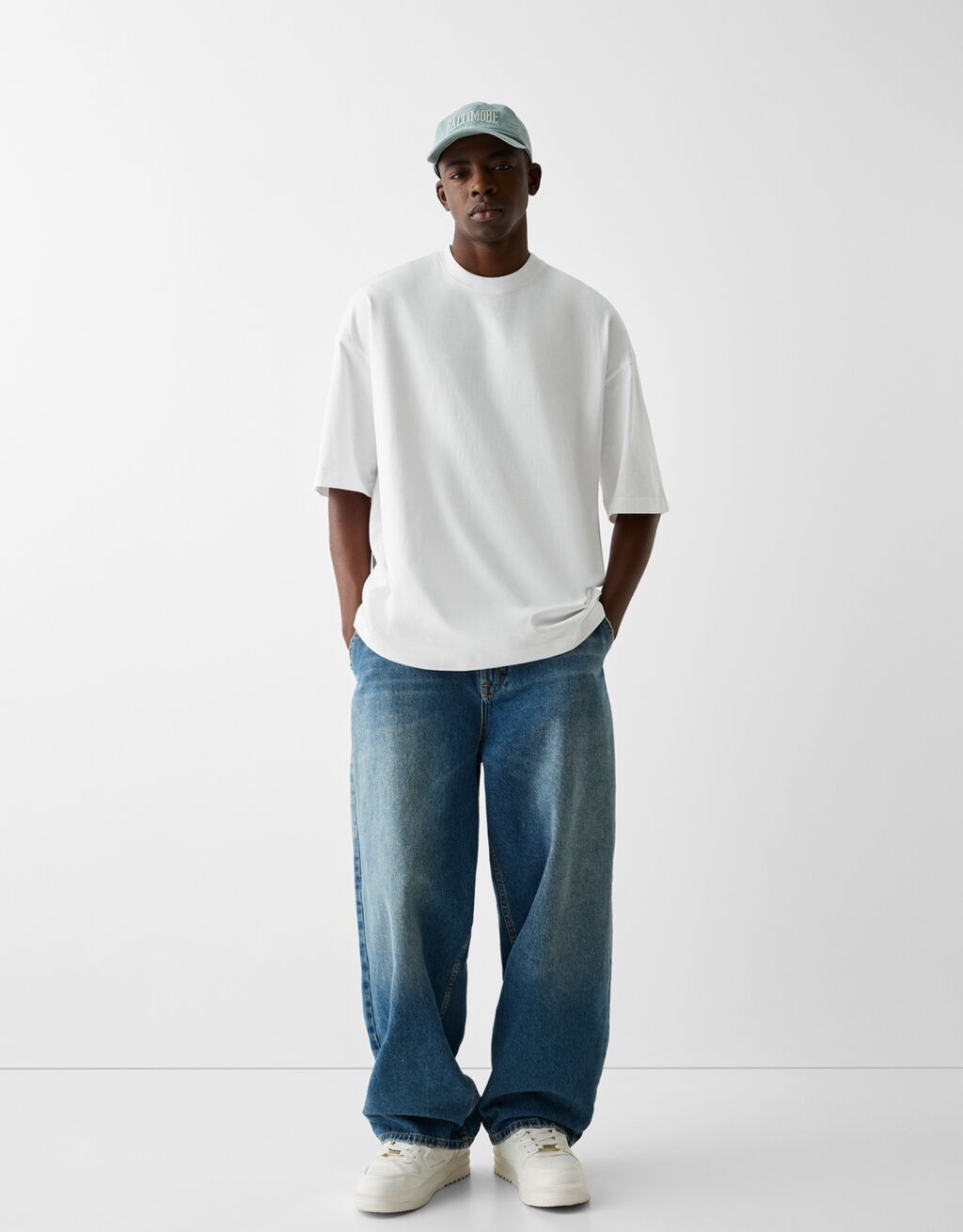 Oversized short sleeve T-shirt-White-3