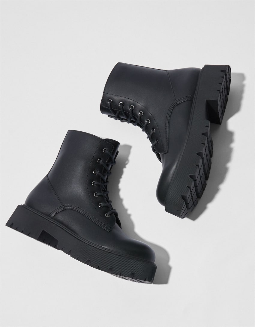 Bottines plates à lacets-Noir-2