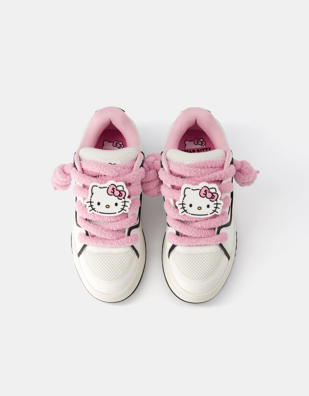 Hello Kitty Mania skate trainers Women Bershka