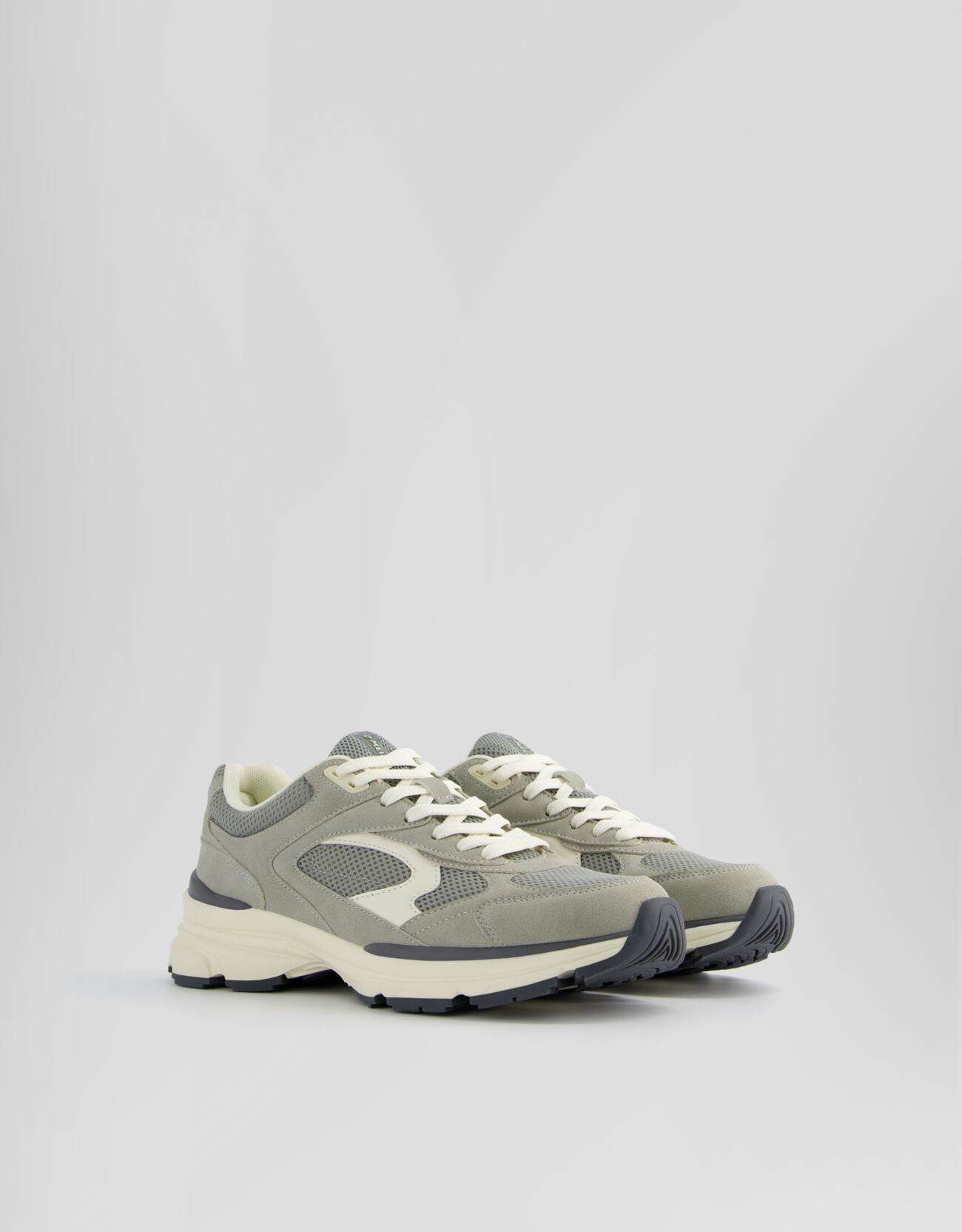 Bershka Zapatillas Combinadas Rejilla Mujer 37 Gris