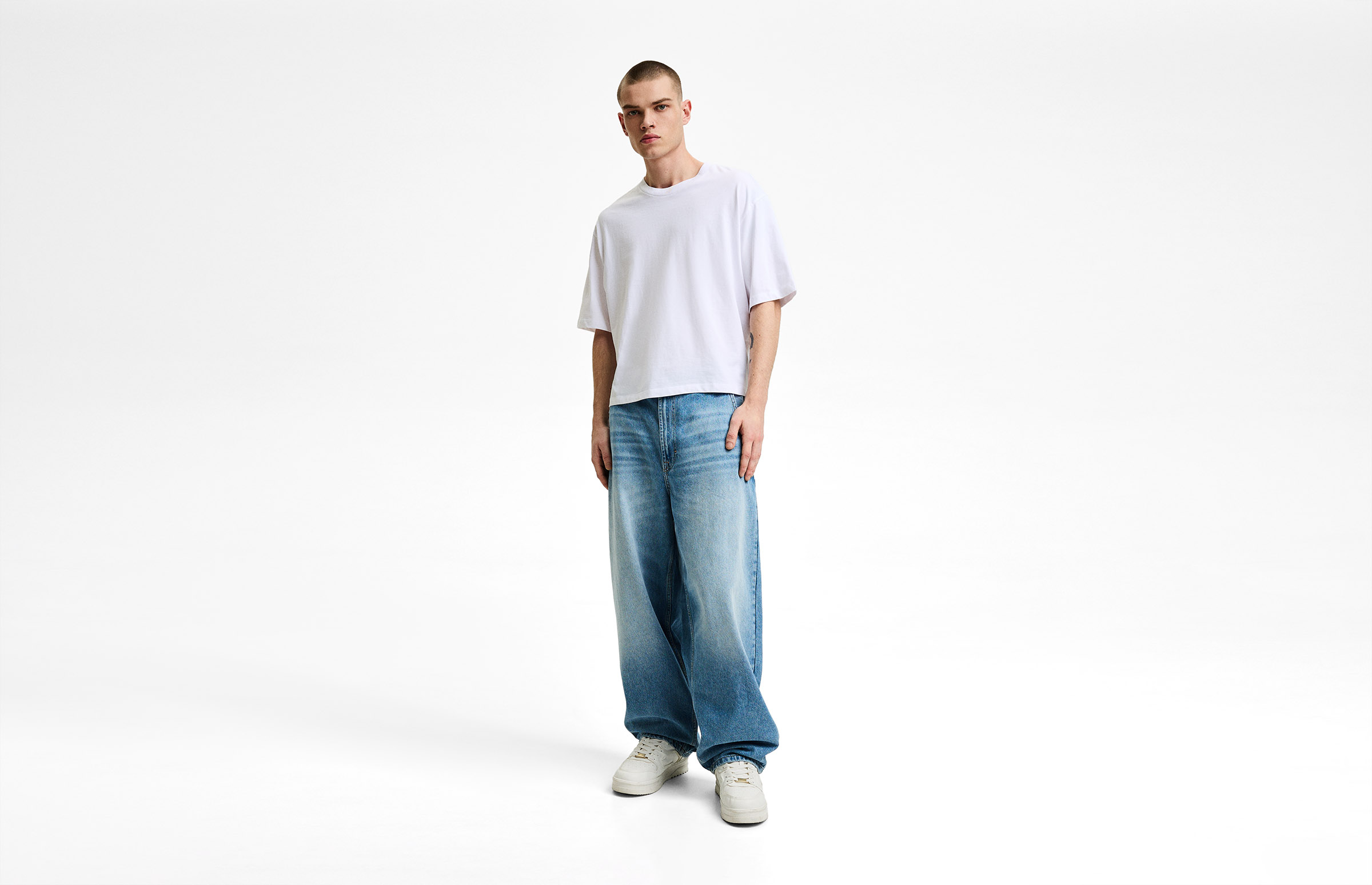 Nouvelle collection de Tee-shirts Levi's homme chez Jeans Center à Nîmes -  Jeans Center - Jeans Center