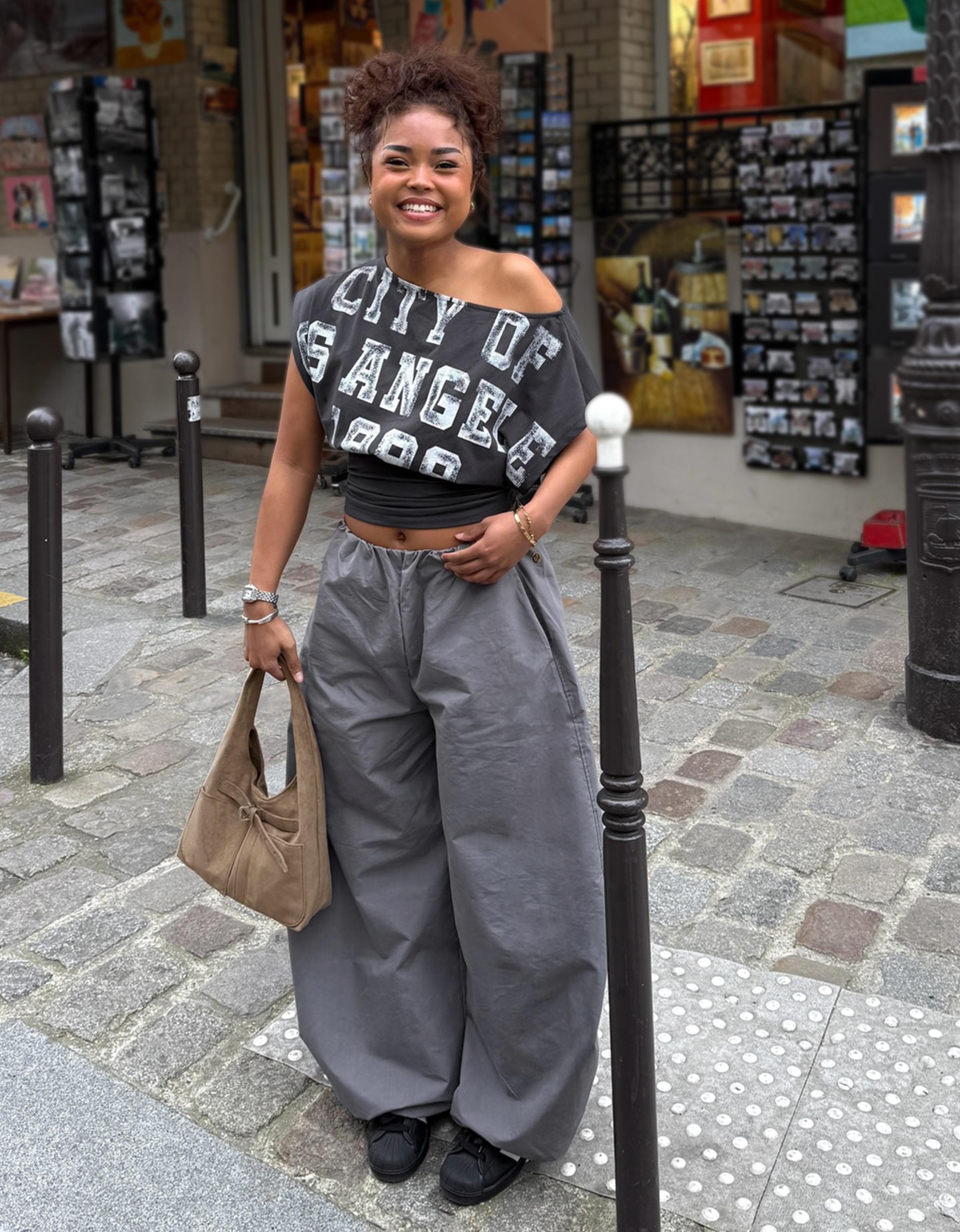 Bershka Camiseta Manga Corta Asimétrica Print Mujer L Gris Oscuro