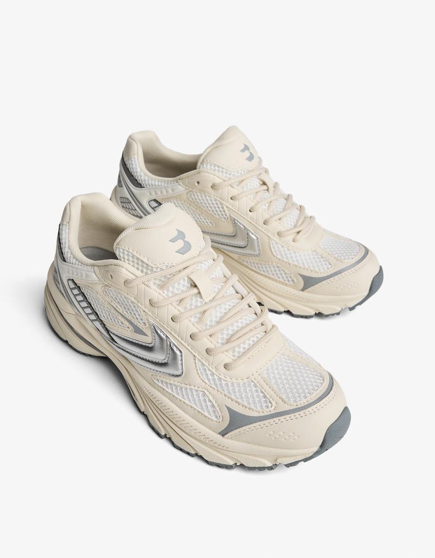 BIAŁE SNEAKERSY-Biały