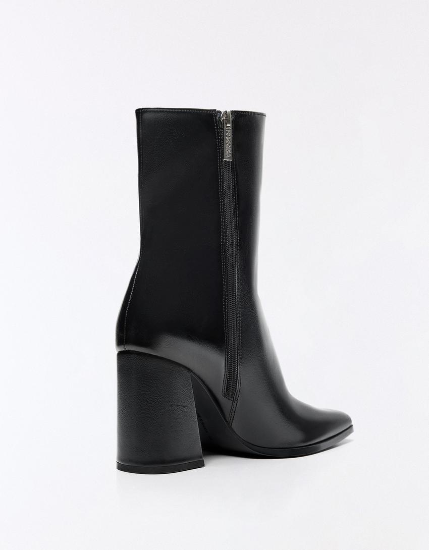 Block heel ankle boot-BLACK