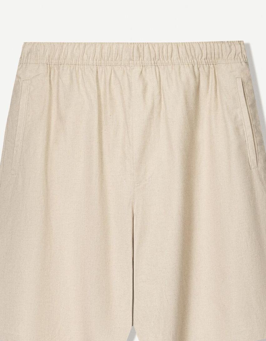 Voľné teplákové bermudy z ľanovej zmesi-Piesková