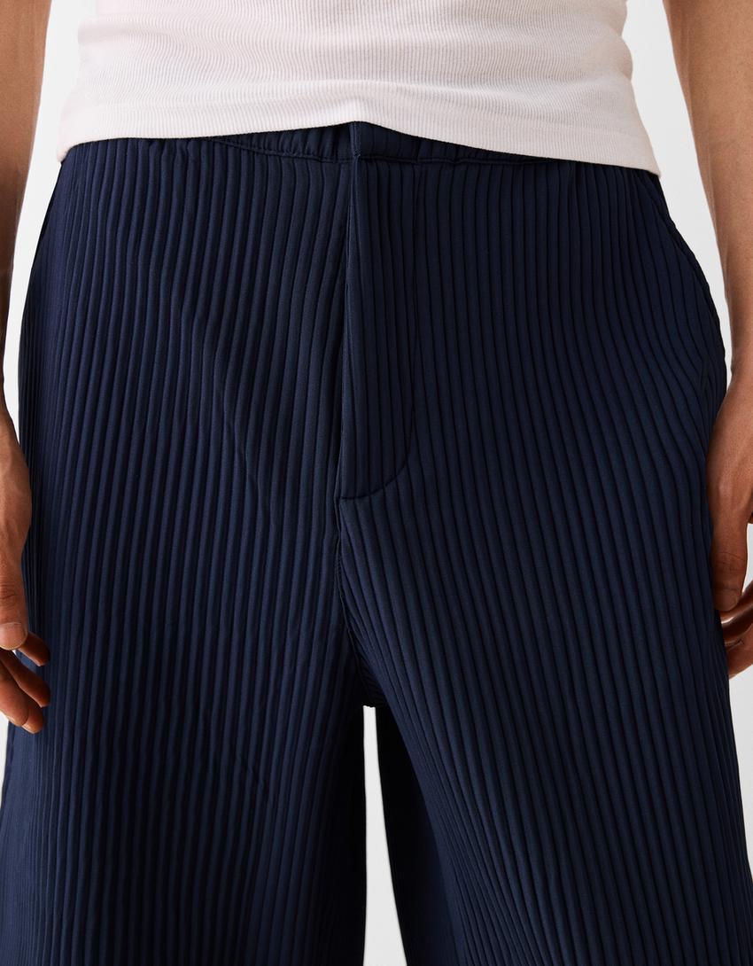 Calções bermuda wide fit plissados-Marinho-3