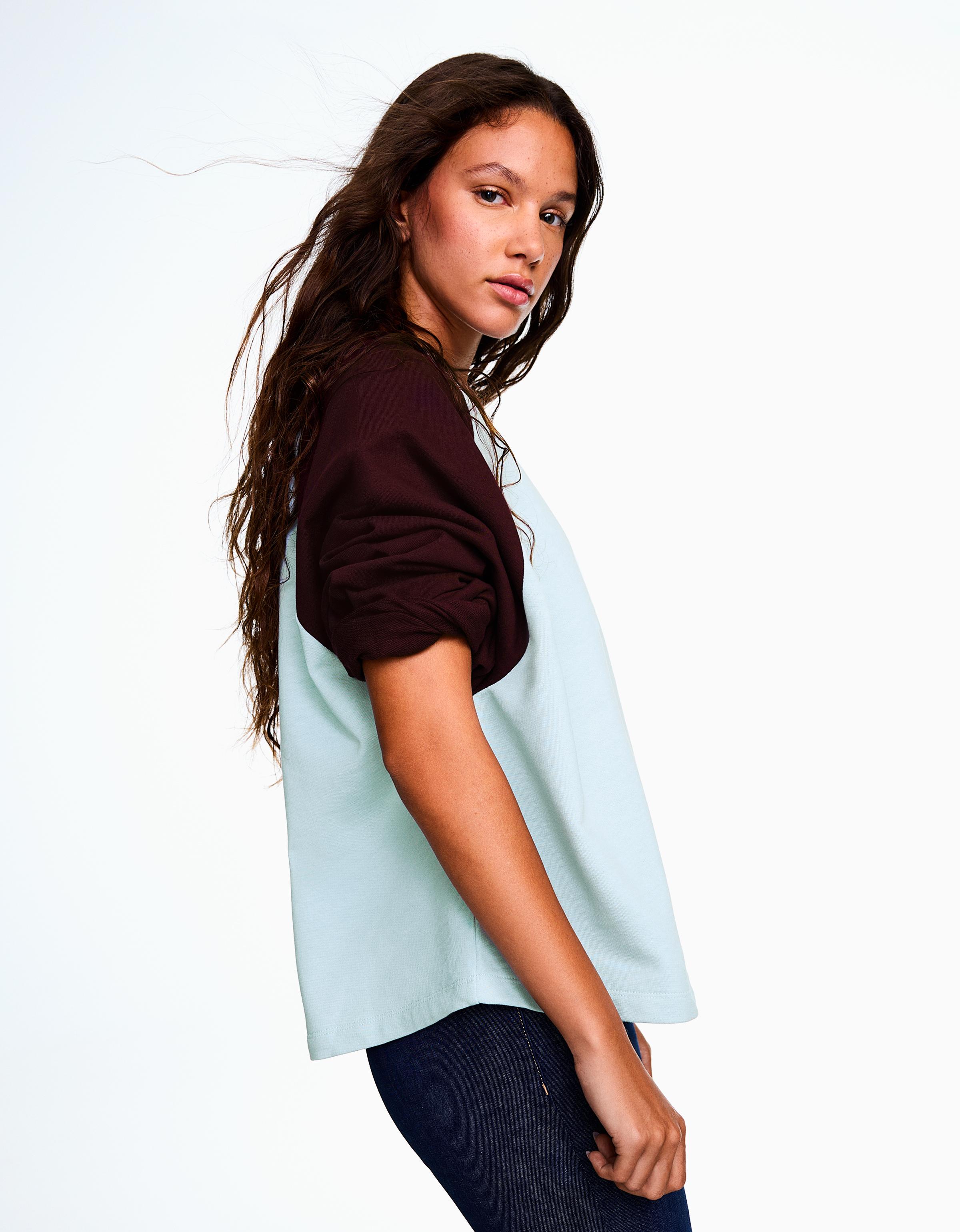 Round neck raglan jumper — Light blue