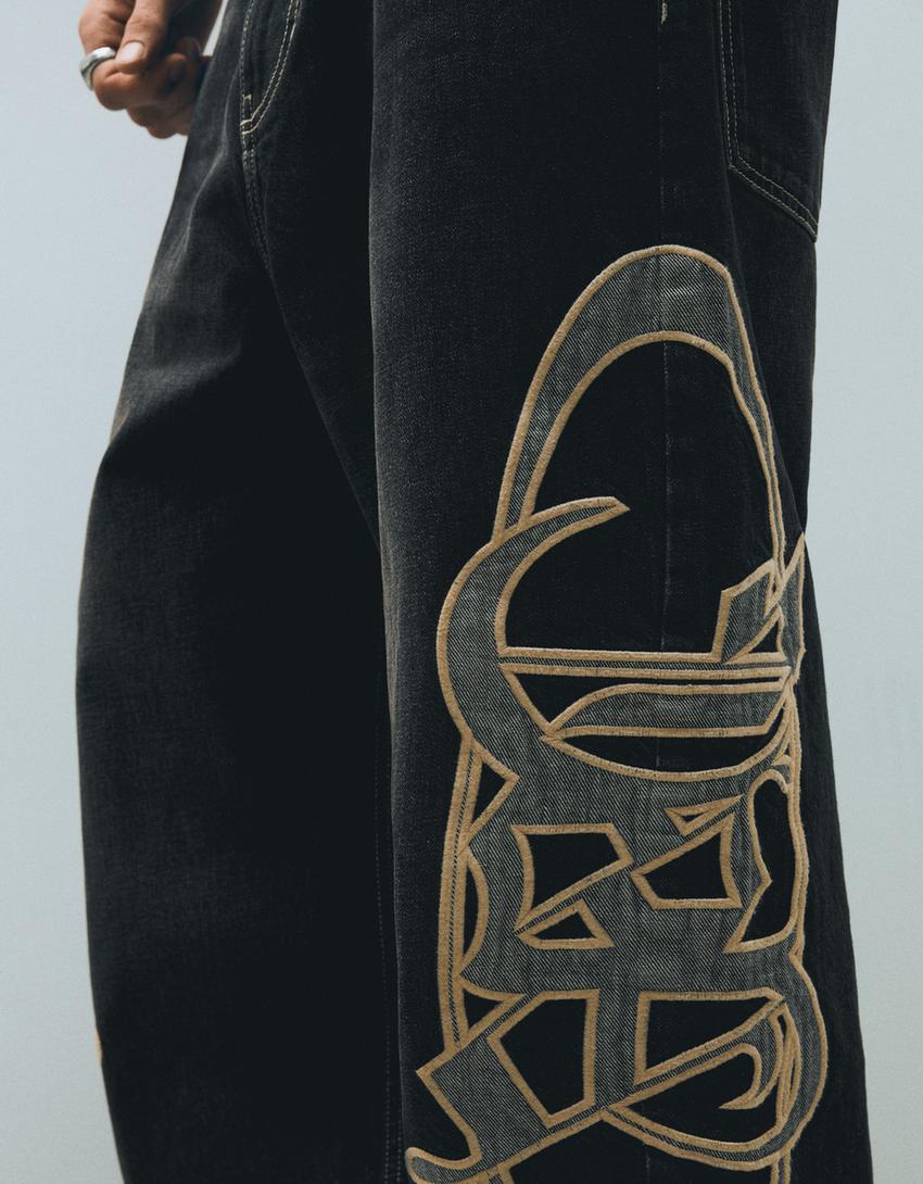 Super Baggy Jeans mit seitlichen Patches-Schwarz
