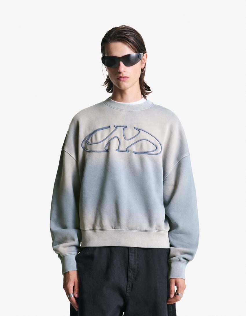 Sweatshirt oversize efeito lavado-Azul claro-0