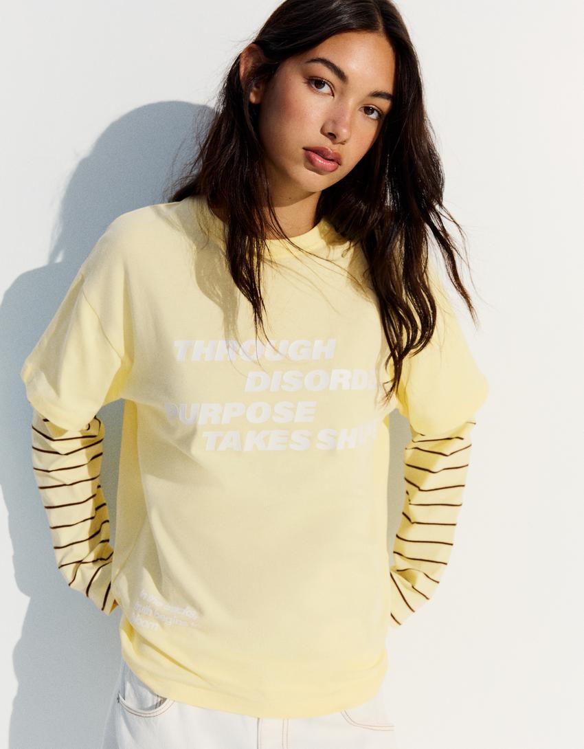Oversize-T-Shirt mit doppeltem Ärmel und Print-Gelb