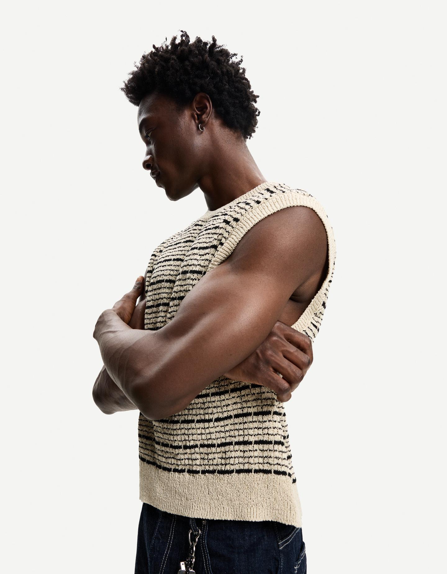 Bershka kamizelka w paski biały / czarny