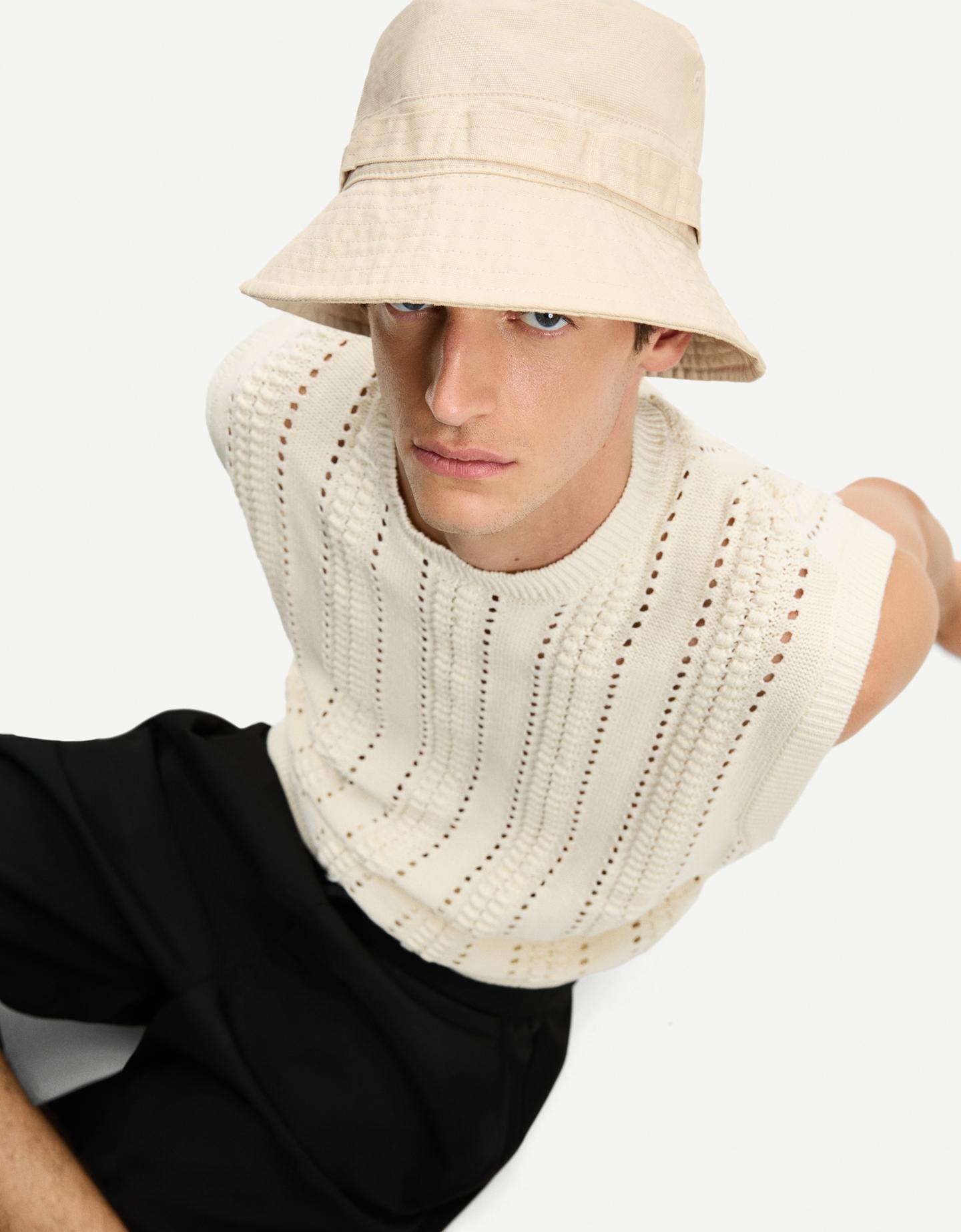 Bershka kapelusz rybacki z efektem sprania kremowy