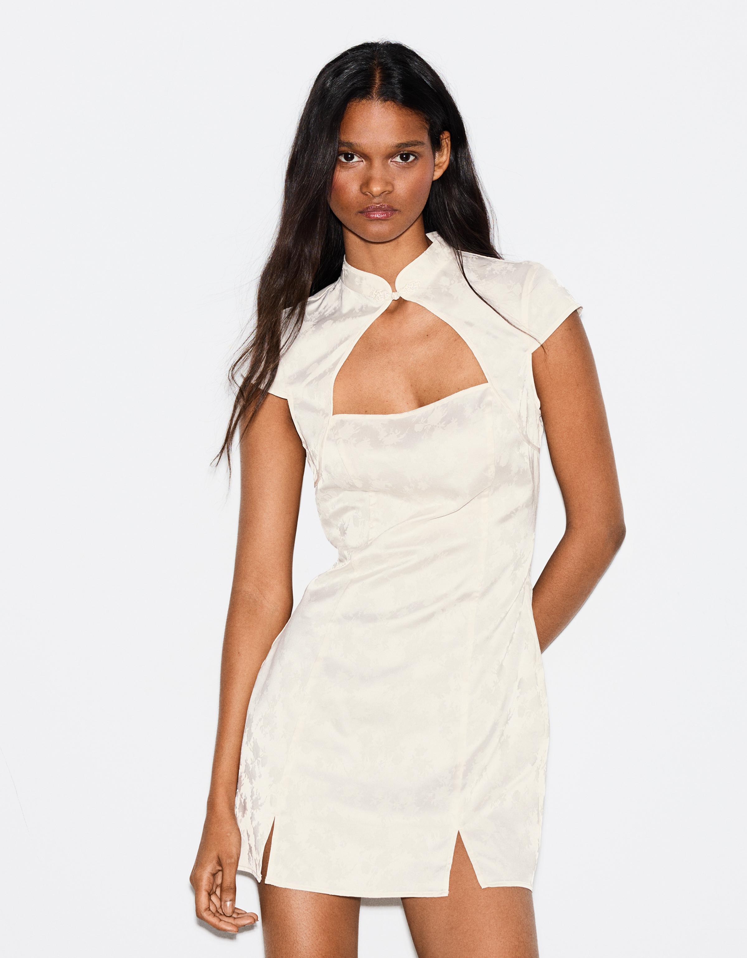 Bershka Sukienka Mini Z Satyny I Żakardu Kobieta Biały