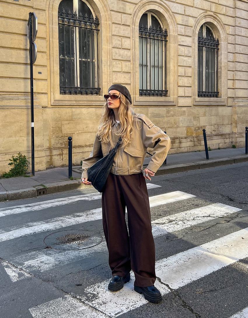 Plush barrel trousers-Brown-2