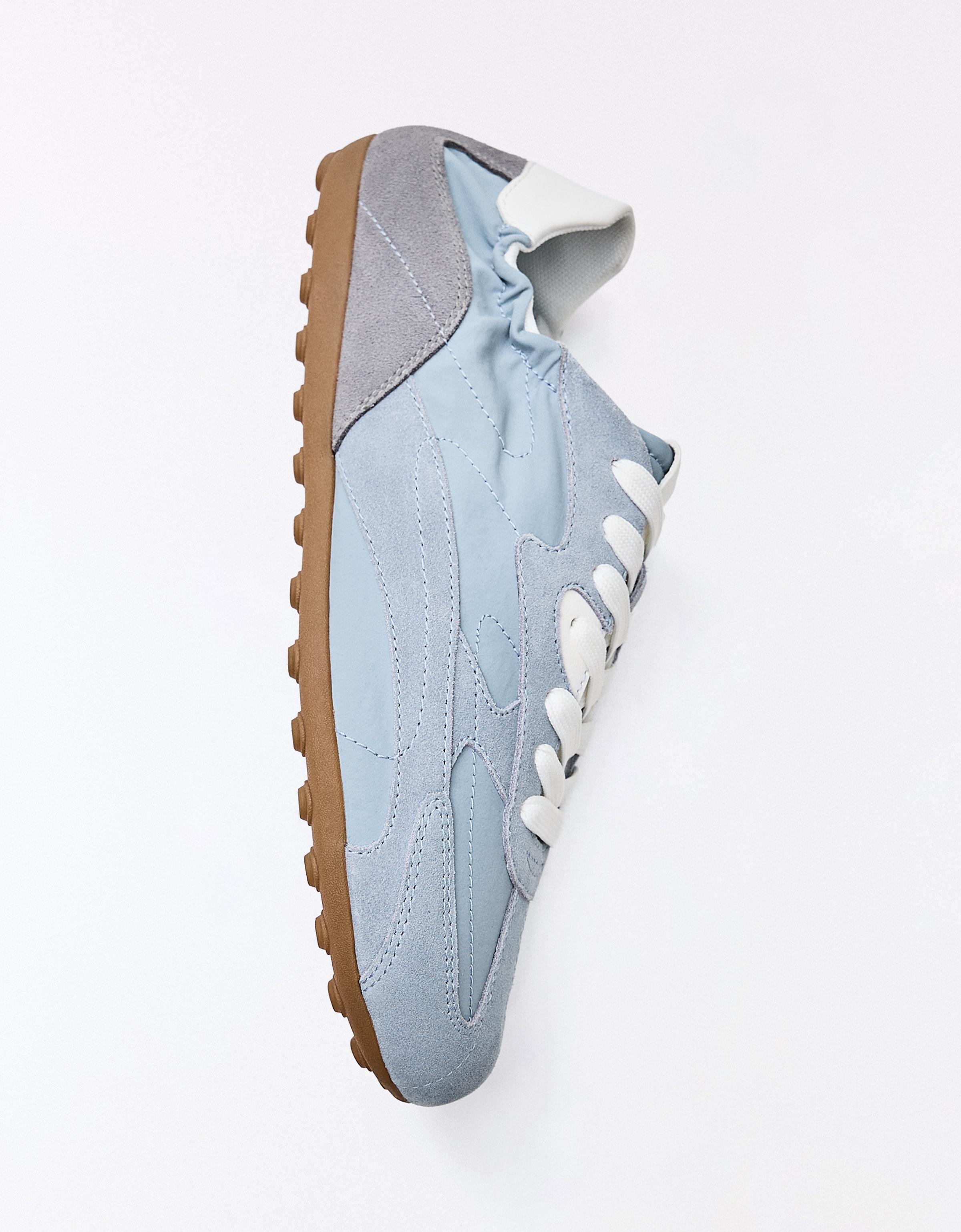 SLIM RETRO STYLE TRAINERS — BLUE