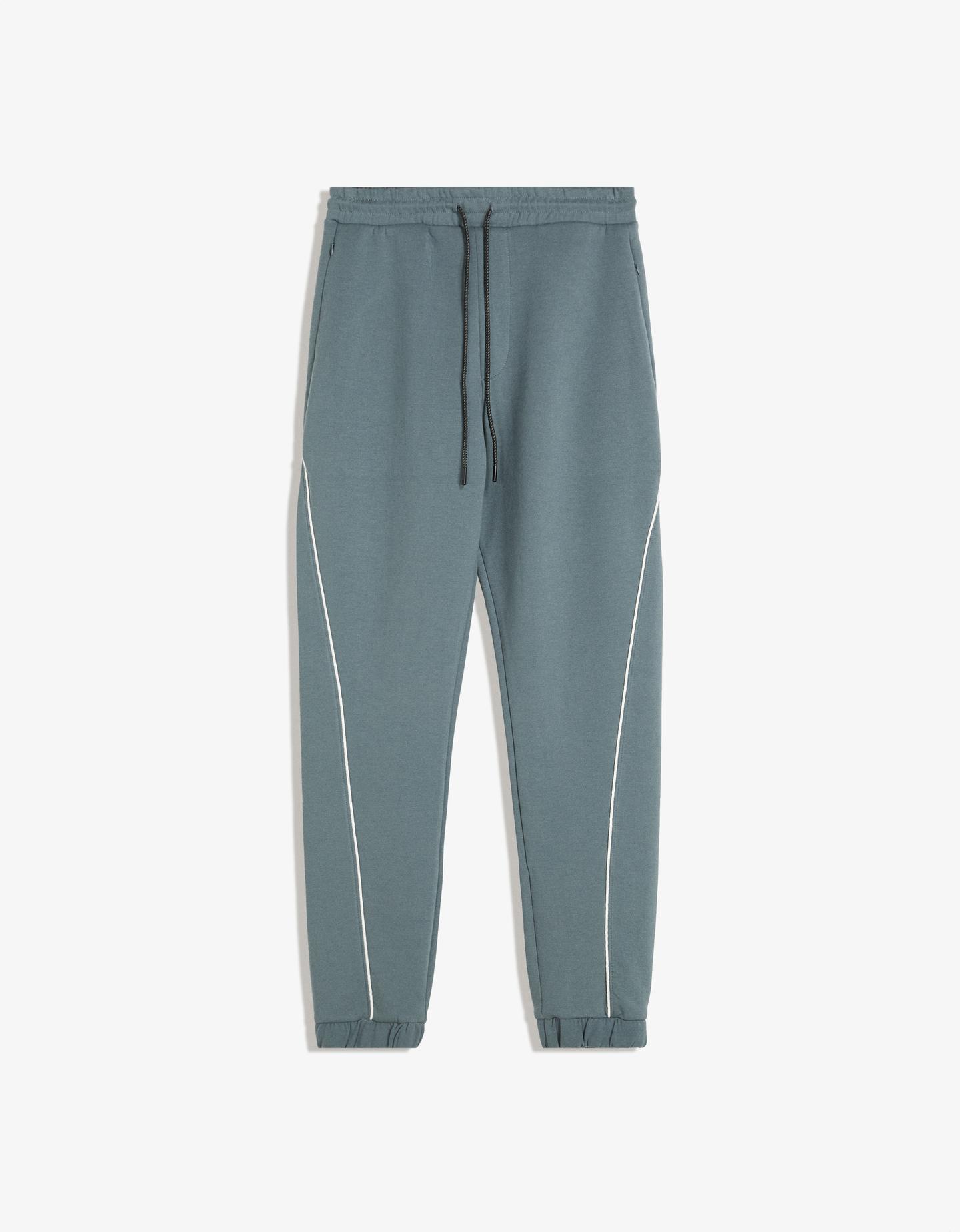 Bershka spodnie jogger z dzianiny dresowej niebieski