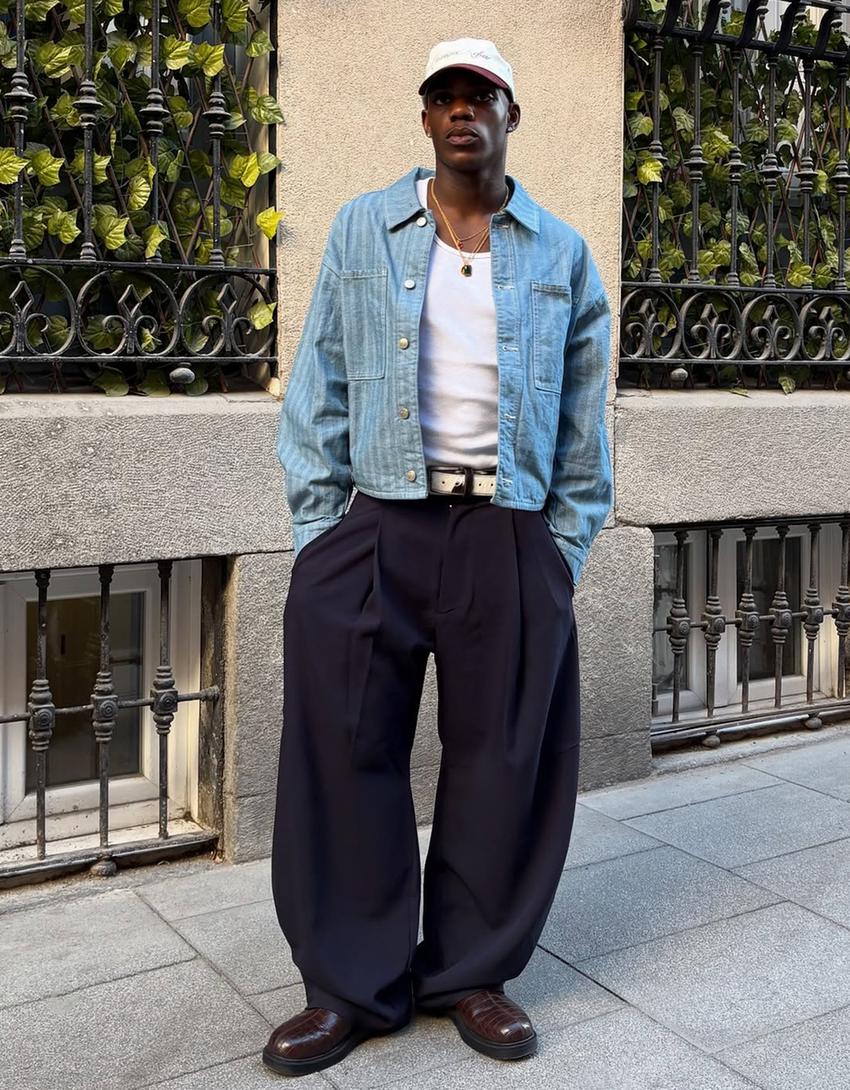 Pantalons barrel amb pinces tailored fit-Blau Marí