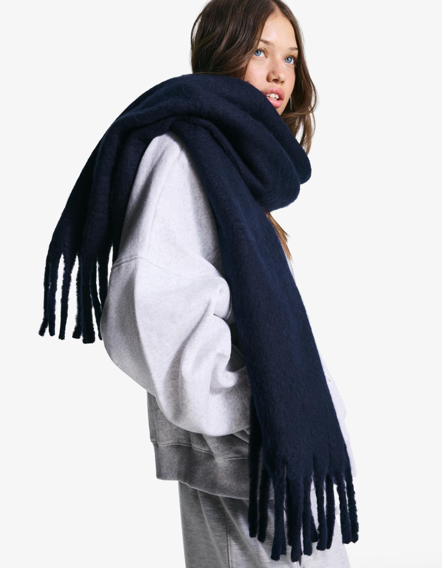 Bershka Bufanda Lisa Mujer Marino