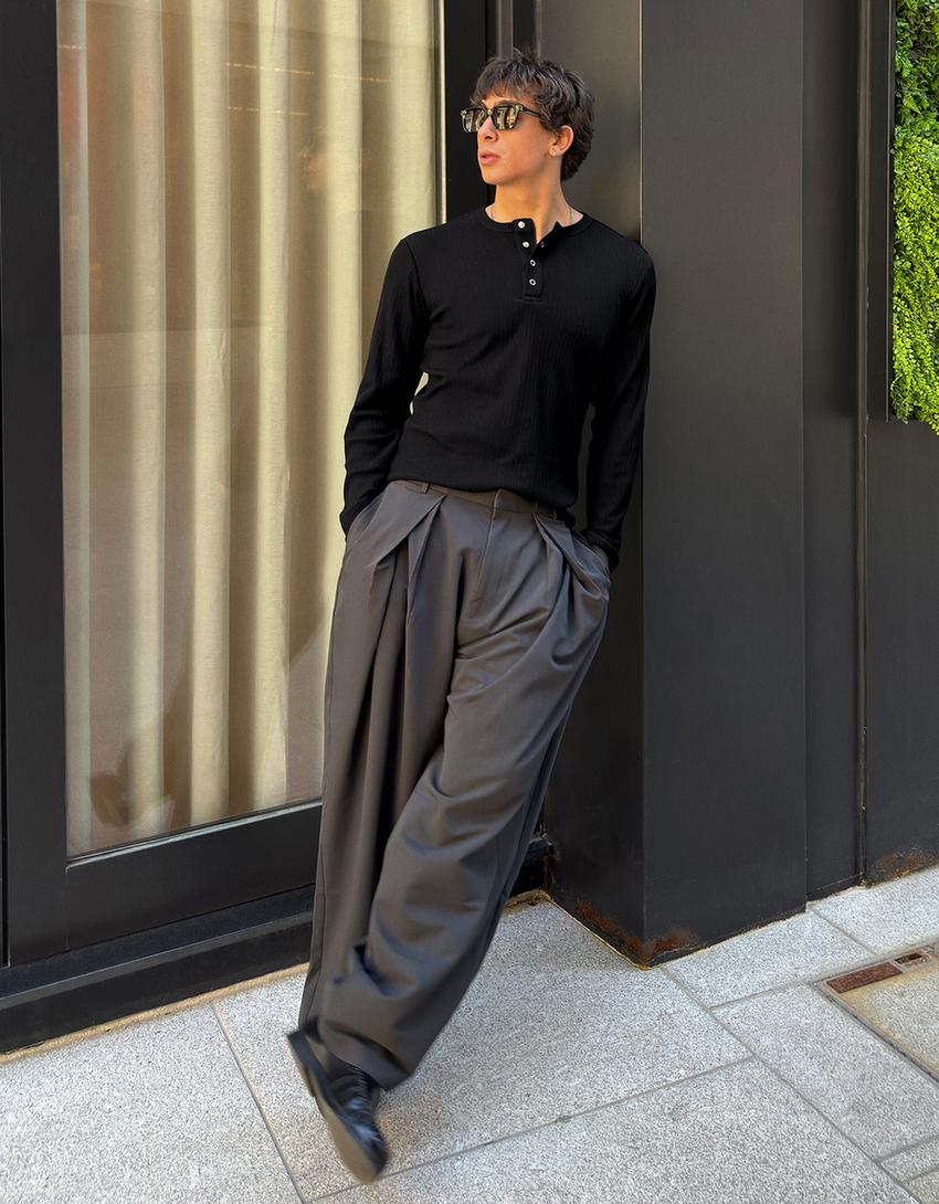 Uzun kollu dokulu tişört-Siyah