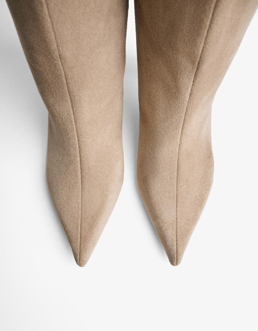 Bota tacón kitten-Taupe