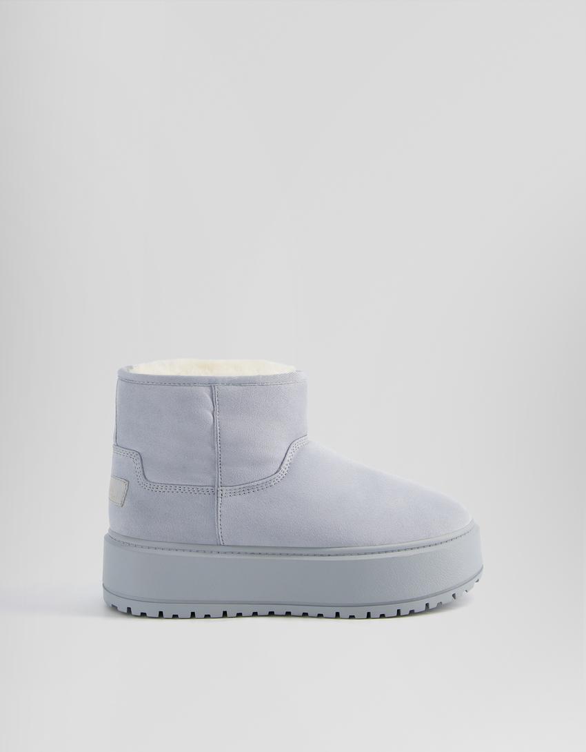 Platform ankle boots with faux fur lining-Blue