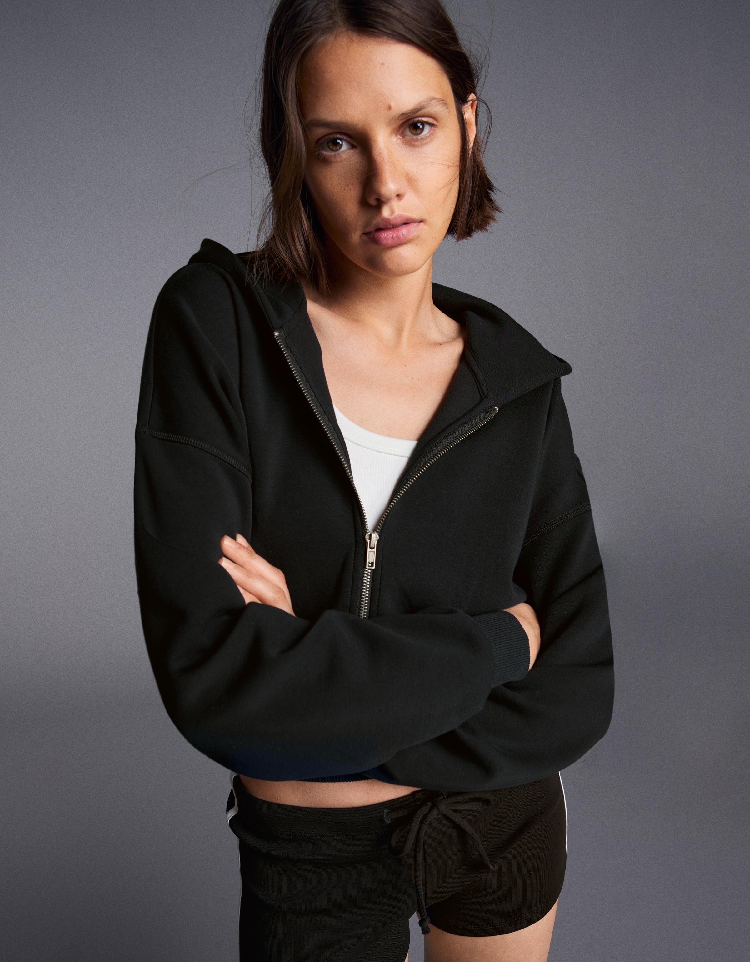 Zip-up hooded sweatshirt with sash — Black