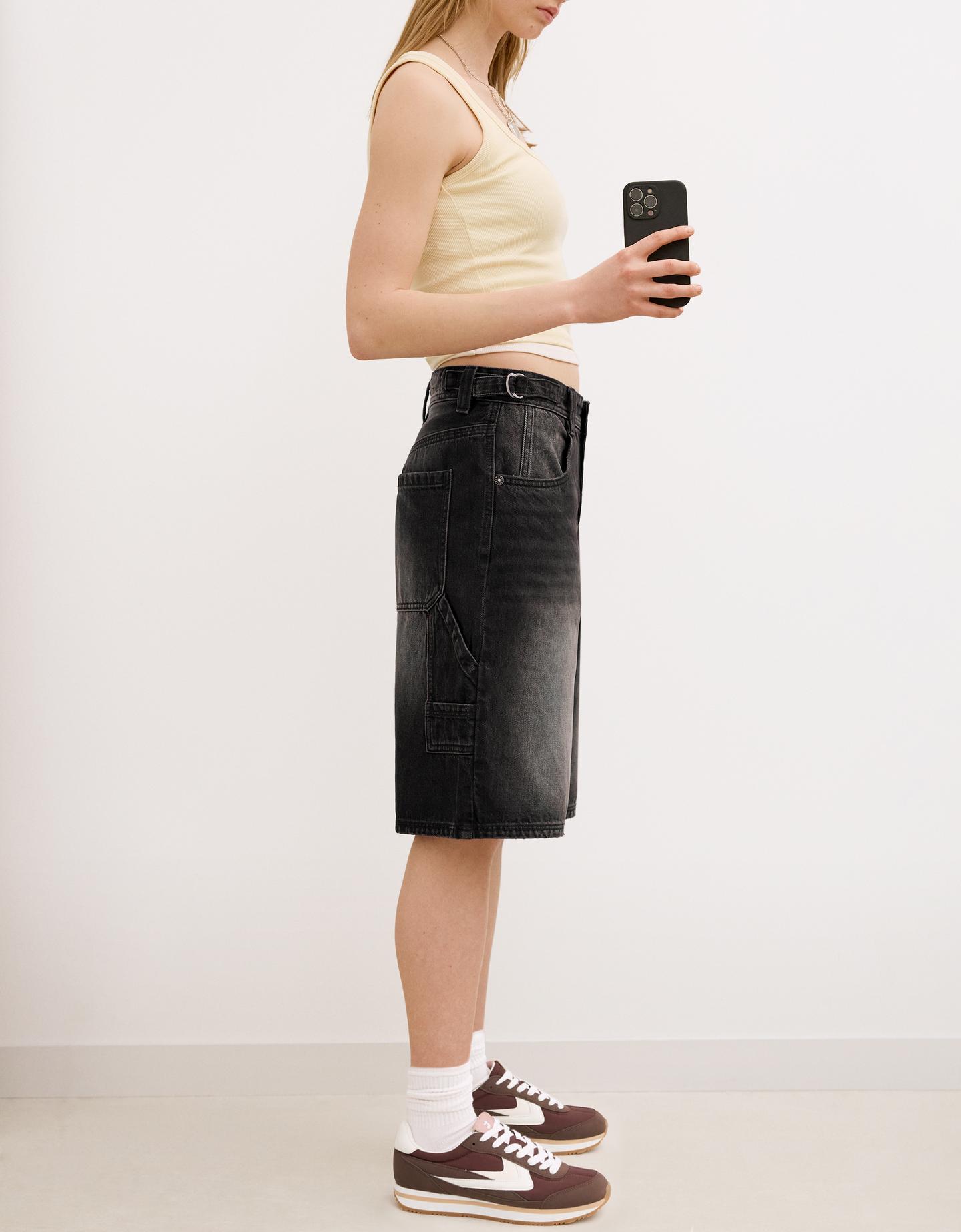 Bershka jeansowe bermudy balloon fit czarny