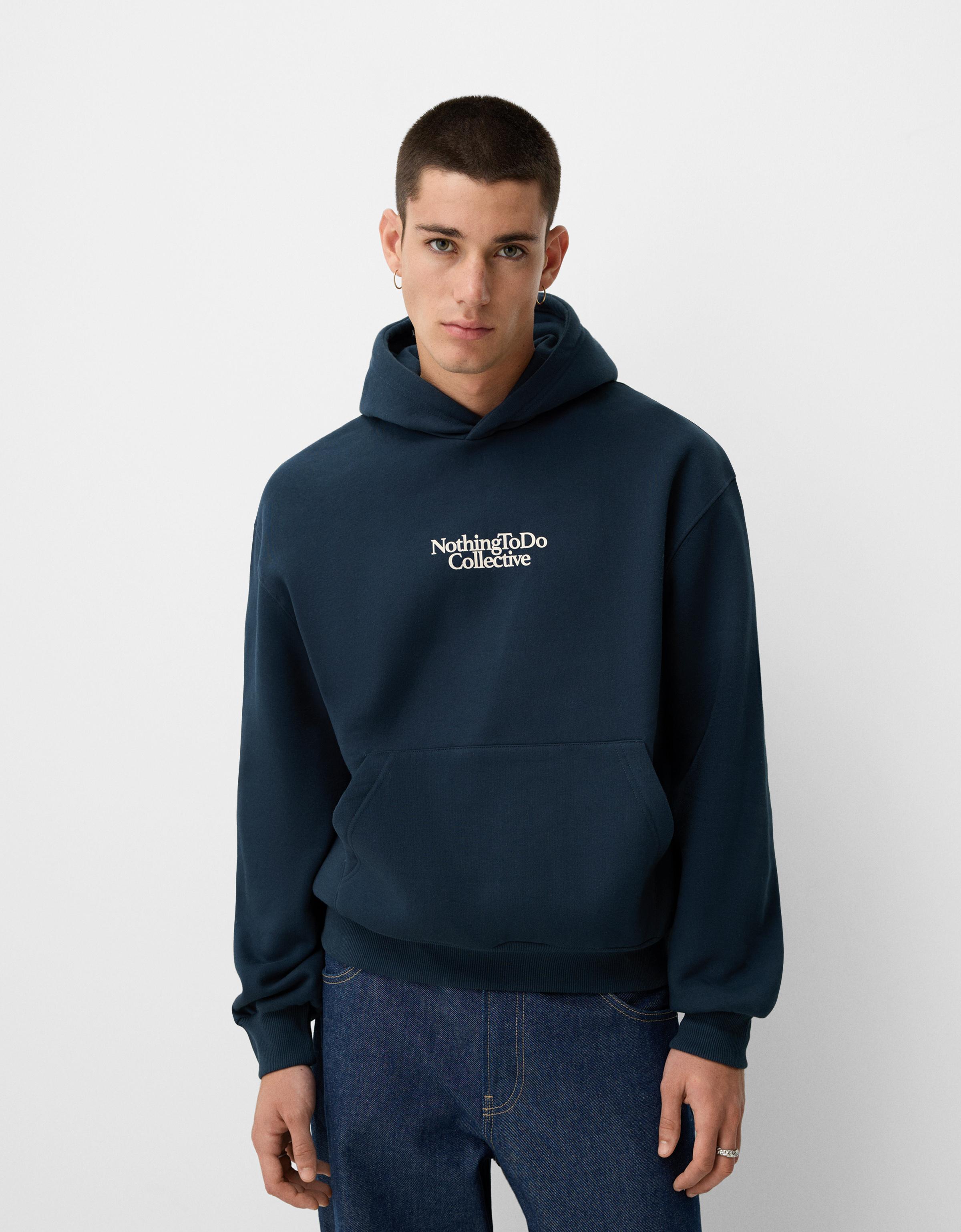 Bershka Bedruckter Oversize-Hoodie Herren Xs Marinenblau