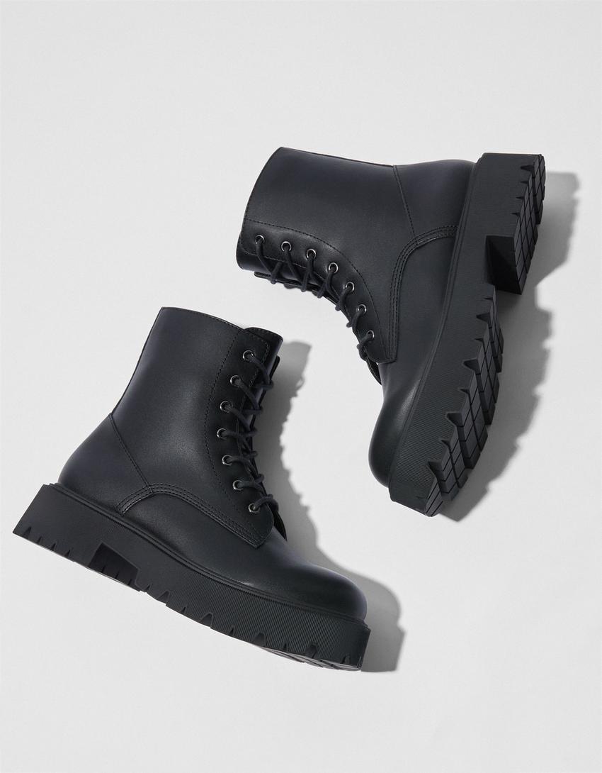Bottines plates à lacets-Noir-2