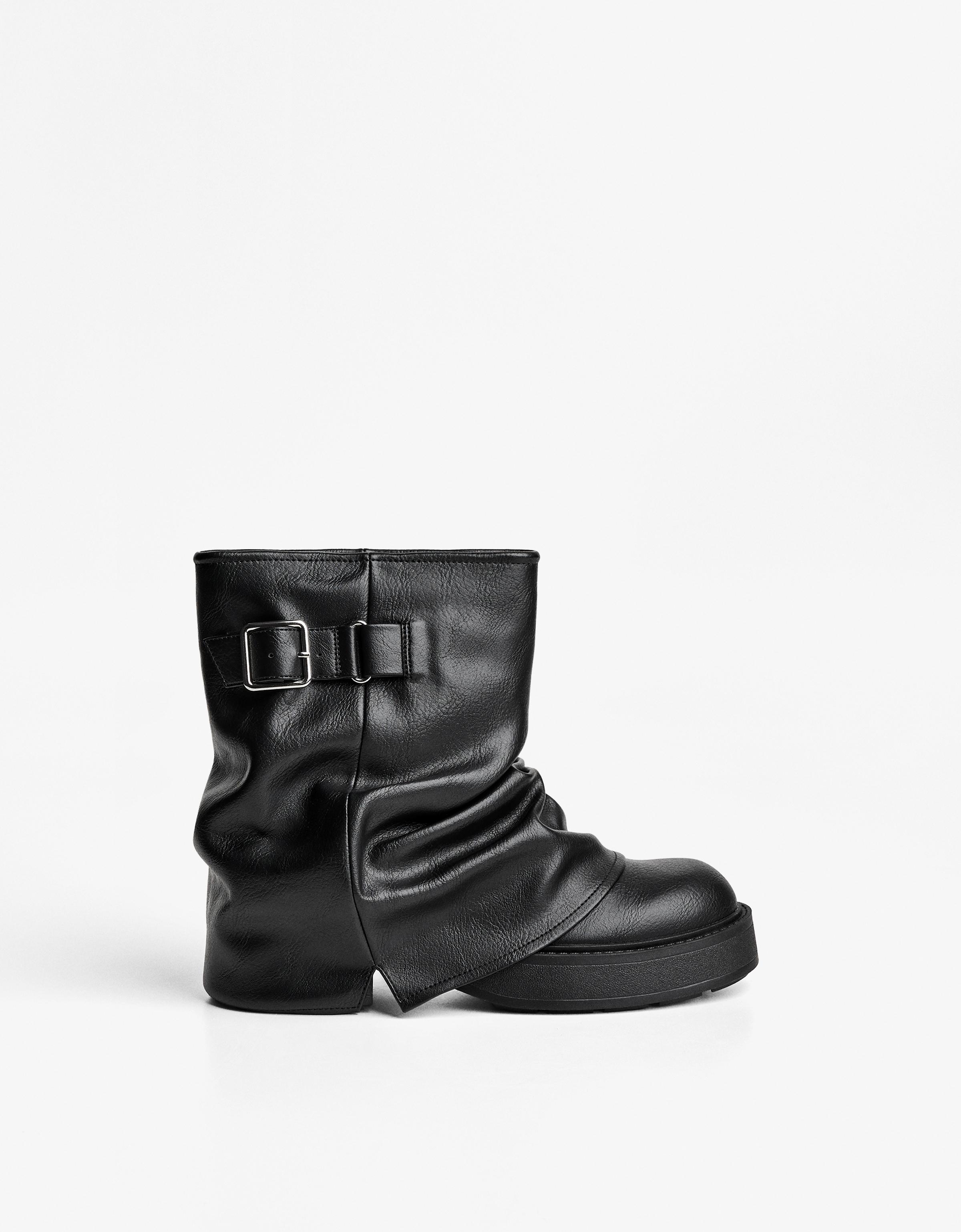 Bershka Flache Stiefelette Mit Schnalle Und Hose Damen 41 Schwarz