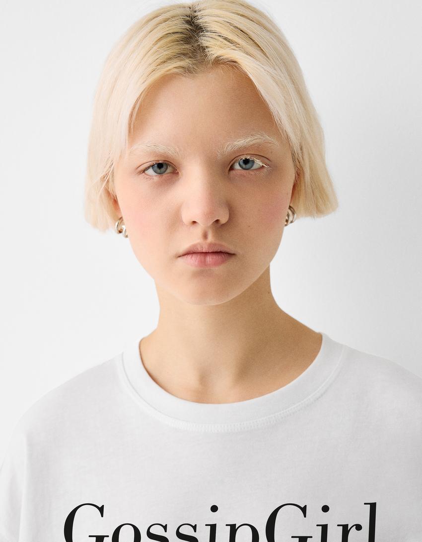 T-shirt Gossip Girl manga curta-Gelo-3