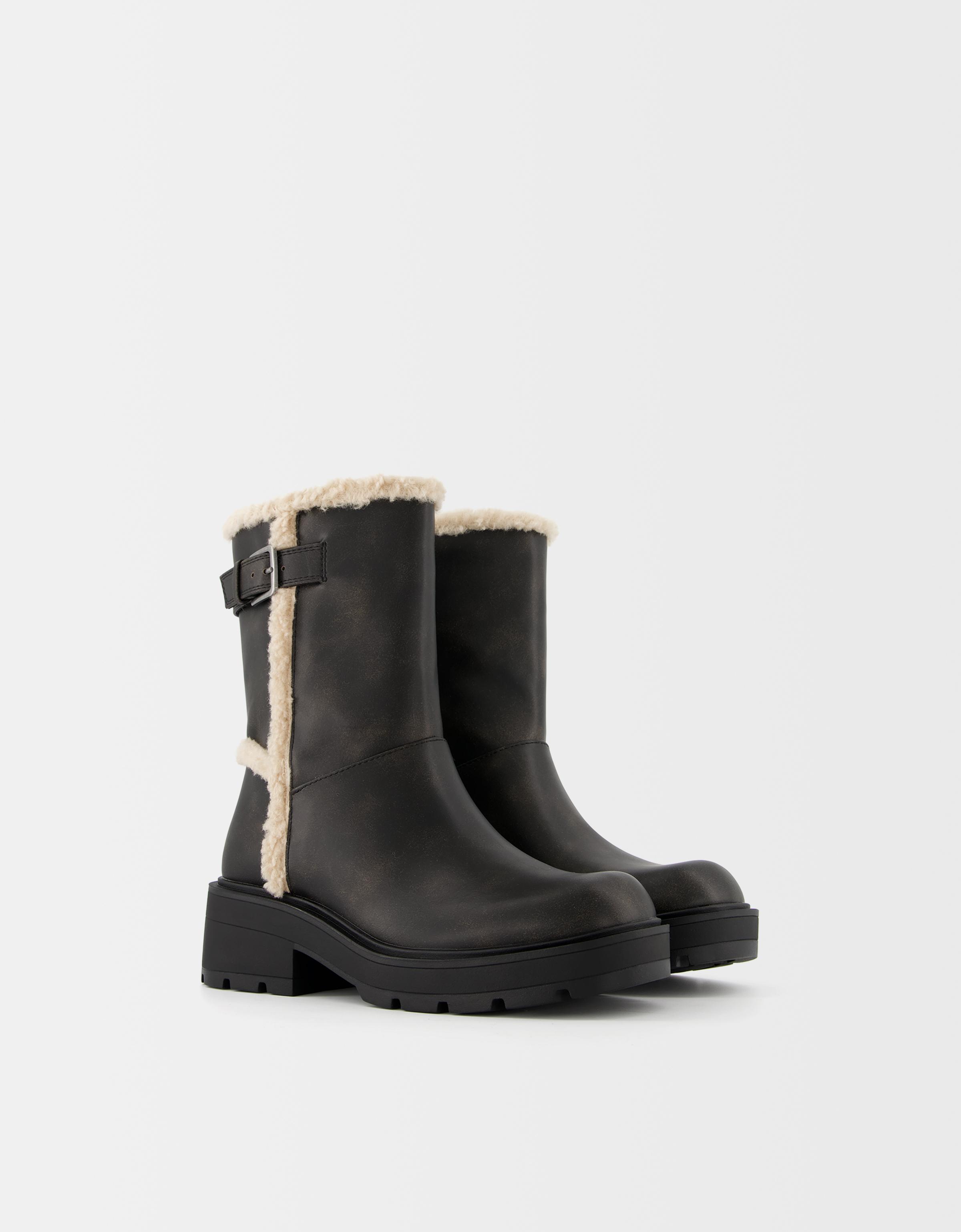 Bershka Flache Stiefeletten Mit Lammfellimitat-Detail Damen 40 Braun